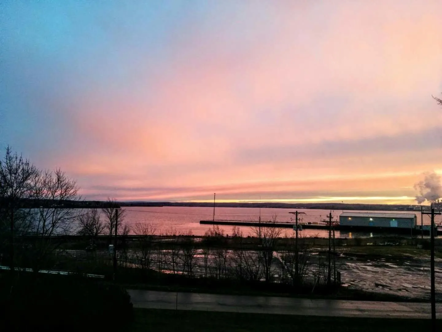 Sunrise in Braeside Country Inn