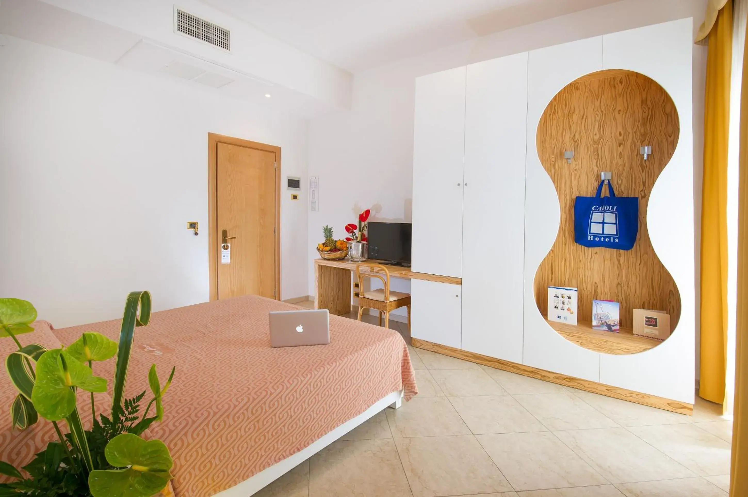 Standard Double Room in Joli Park Hotel - Caroli Hotels Standard Double Room in Joli Park Hotel - Caroli Hotels