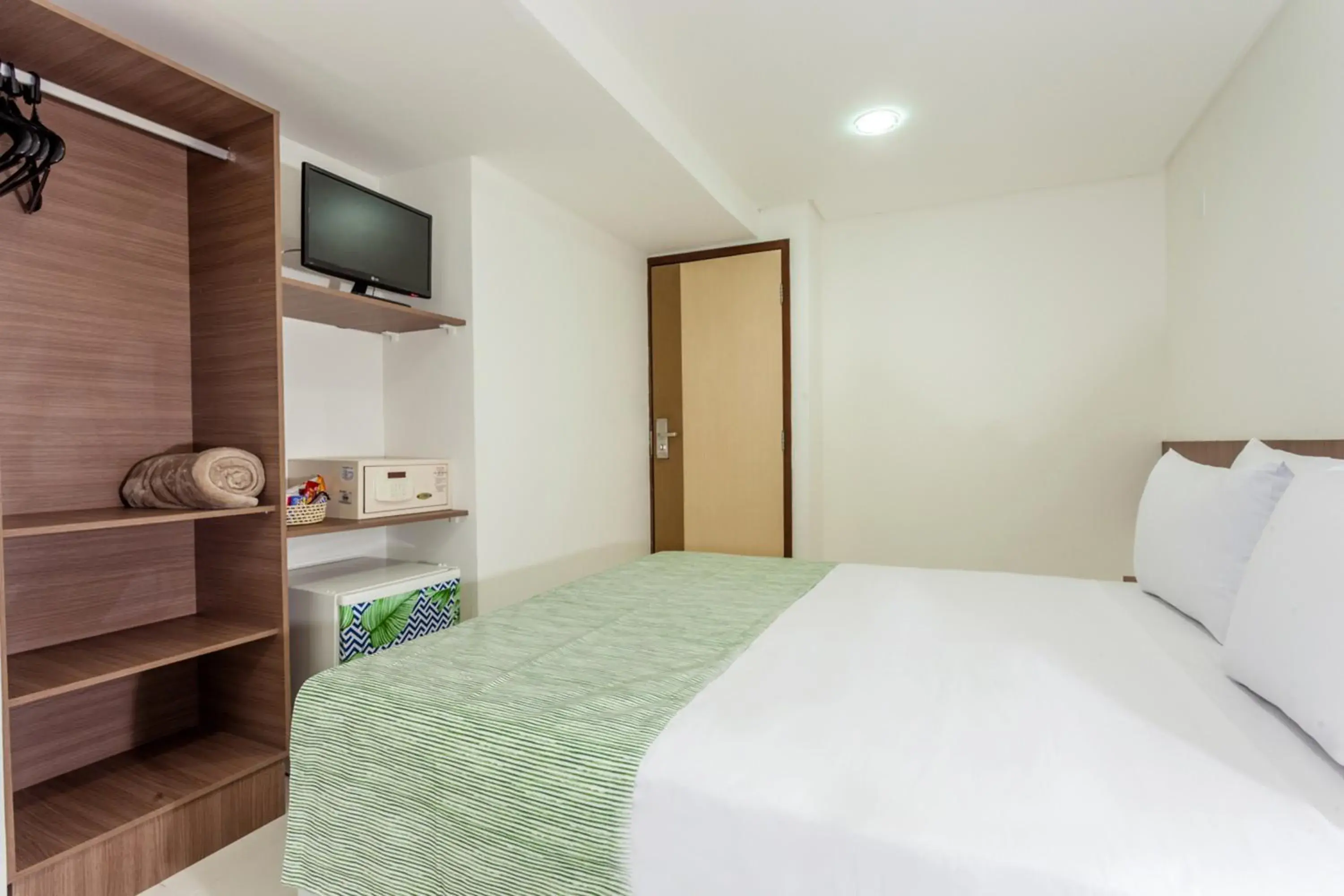 Family Room with Side Sea View in João Pessoa Hplus Beach Family Room with Side Sea View in João Pessoa Hplus Beach