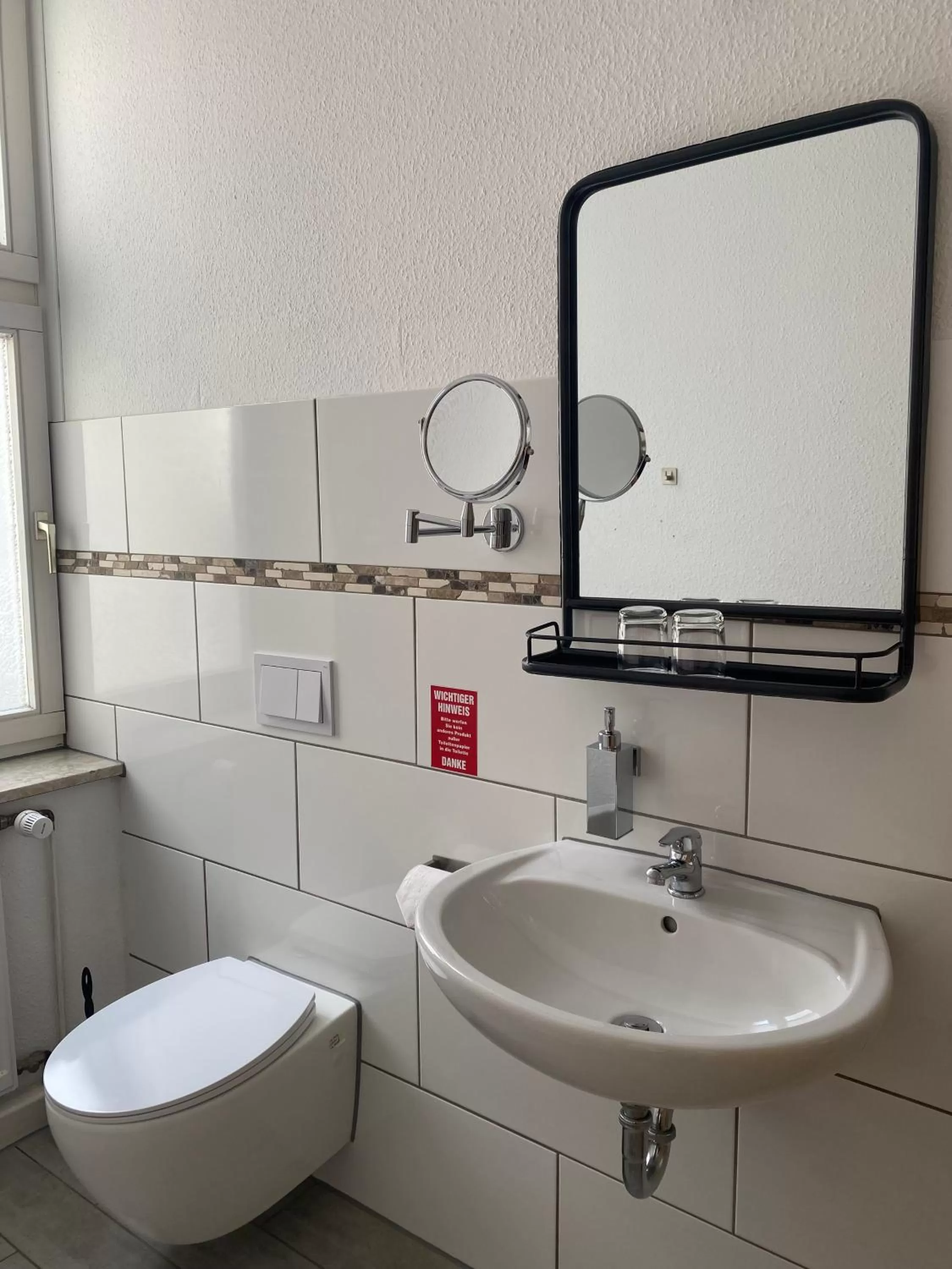 Toilet in Bärliner Hotel