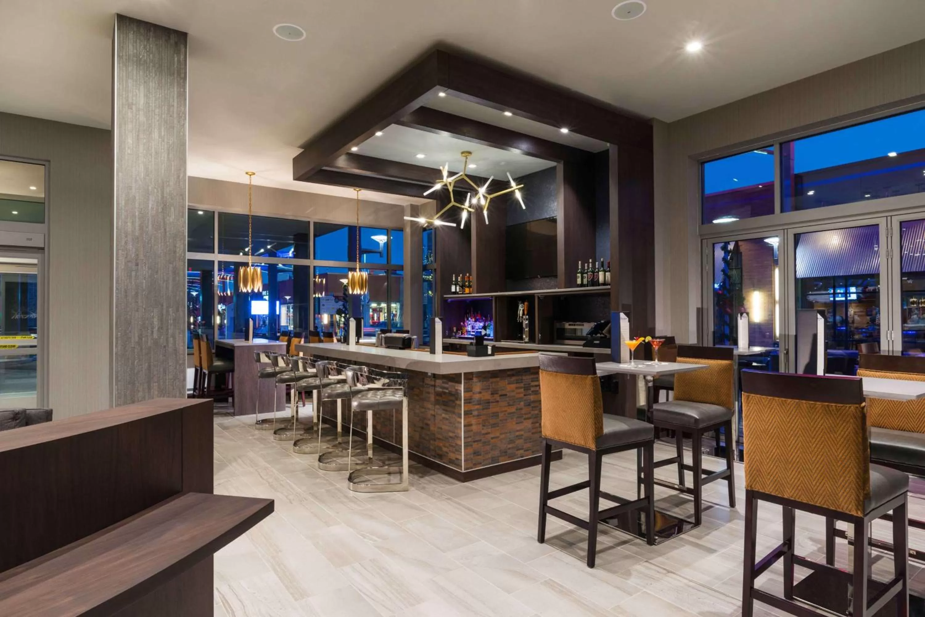 Restaurant/places to eat in Hilton Garden Inn Foxborough Patriot Place