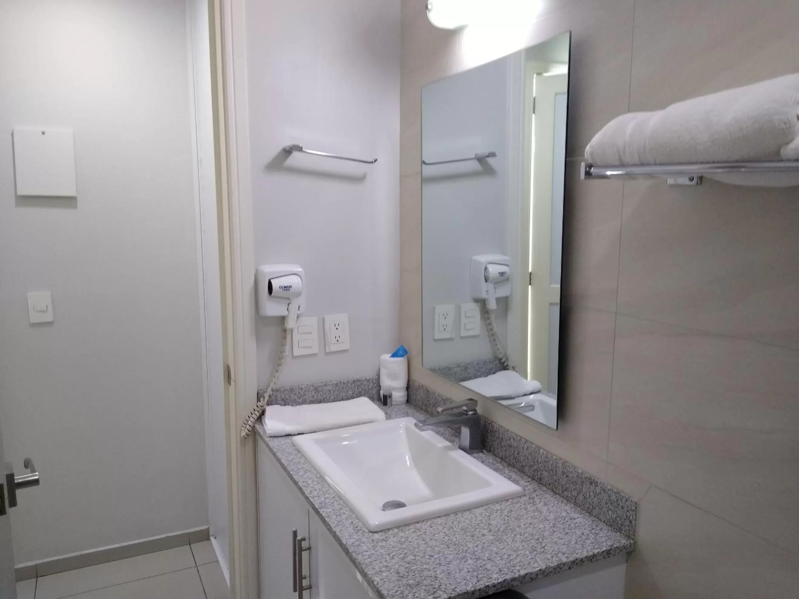 Bathroom in Suites Chapultepec