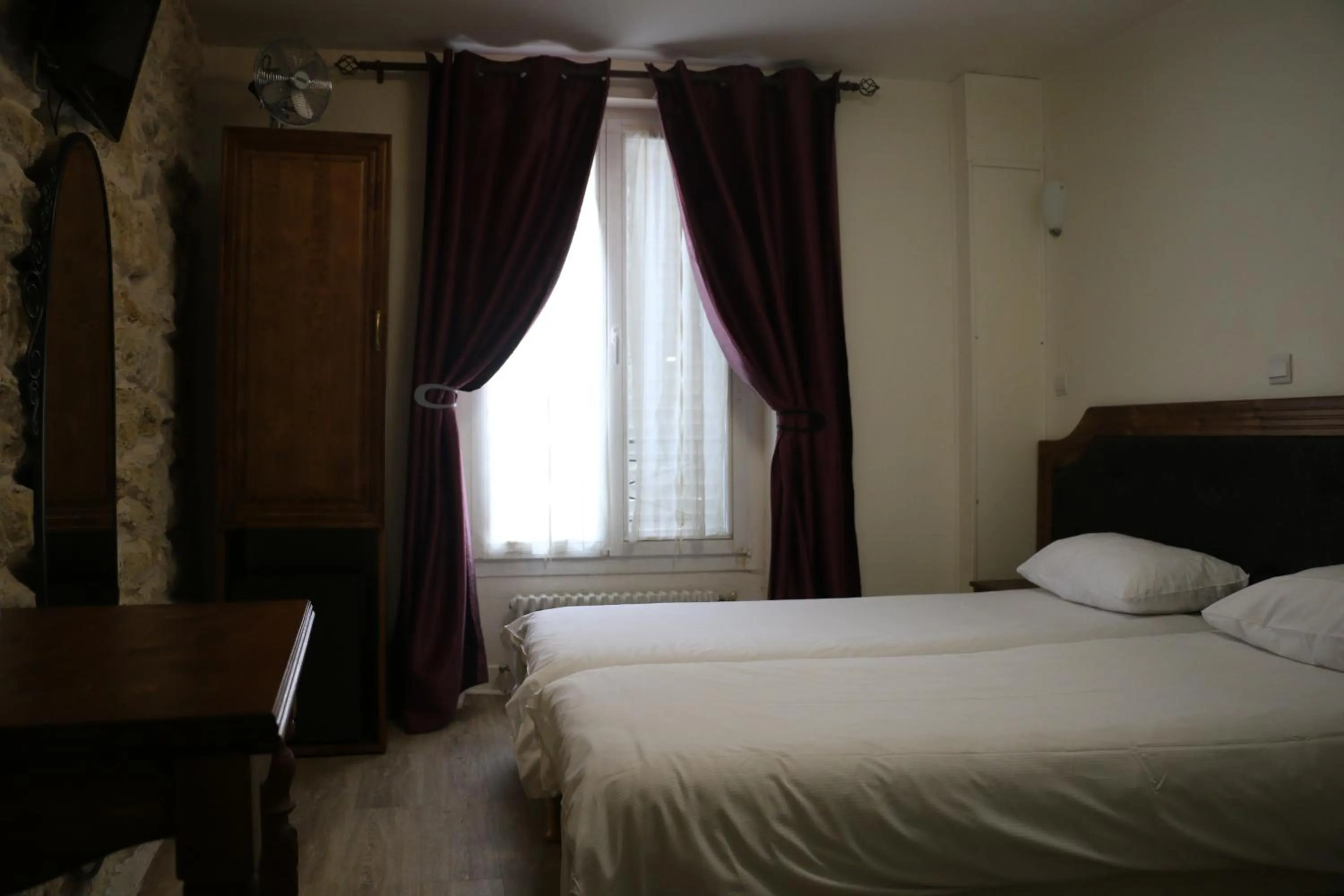 Bedroom in Grand Hôtel de Clermont