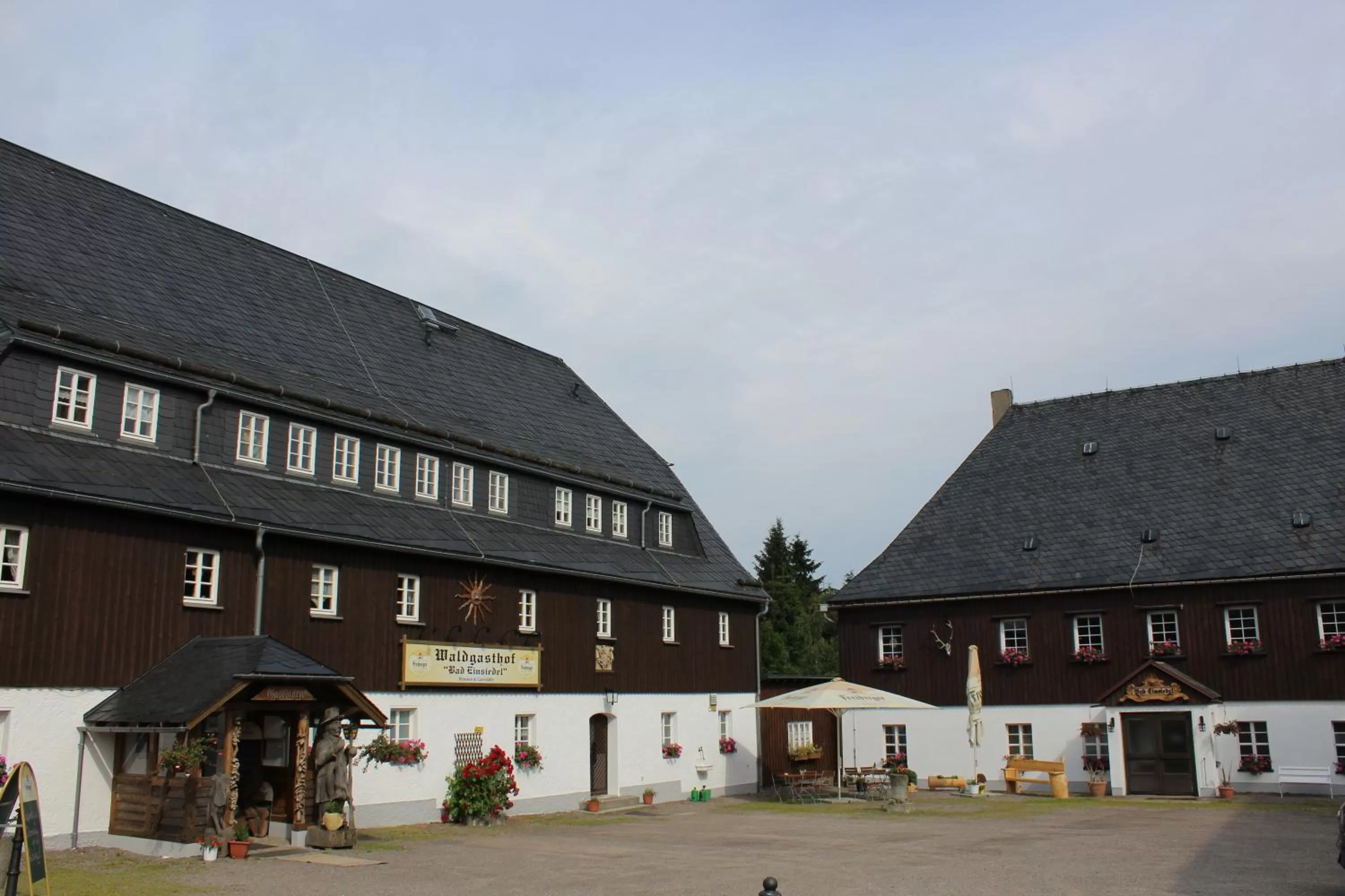 Facade/entrance, Property Building in Waldgasthof Bad Einsiedel