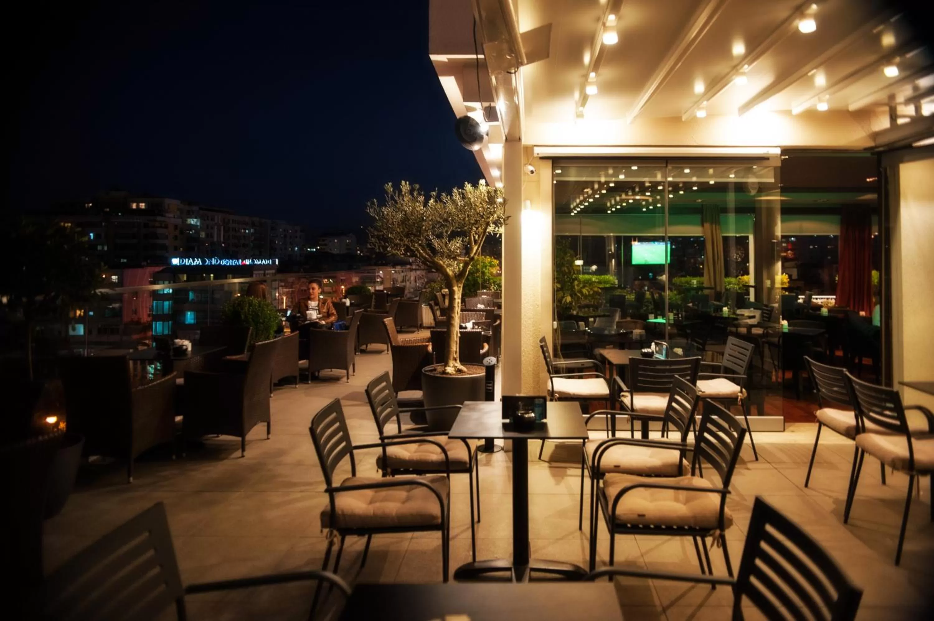 Lounge or bar in Mondial Hotel