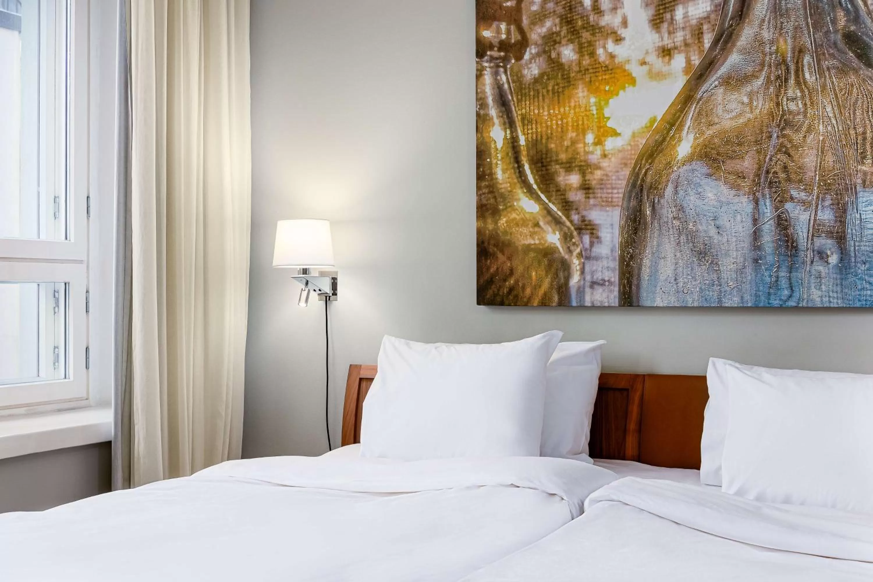 Bedroom, Bed in Radisson Blu Aleksanteri Hotel, Helsinki