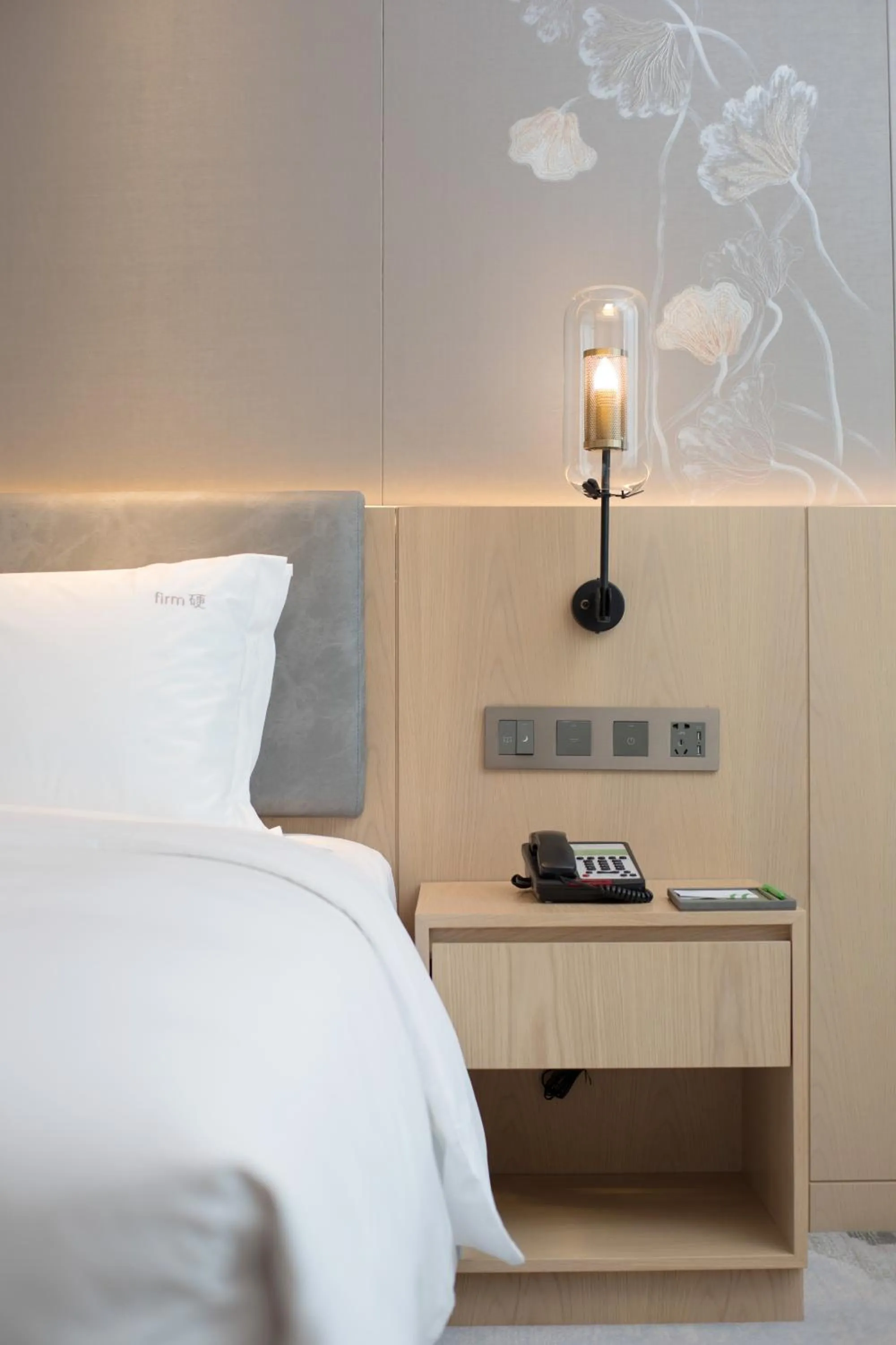 Bedroom, Bed in Holiday Inn Guiyang City Center by IHG