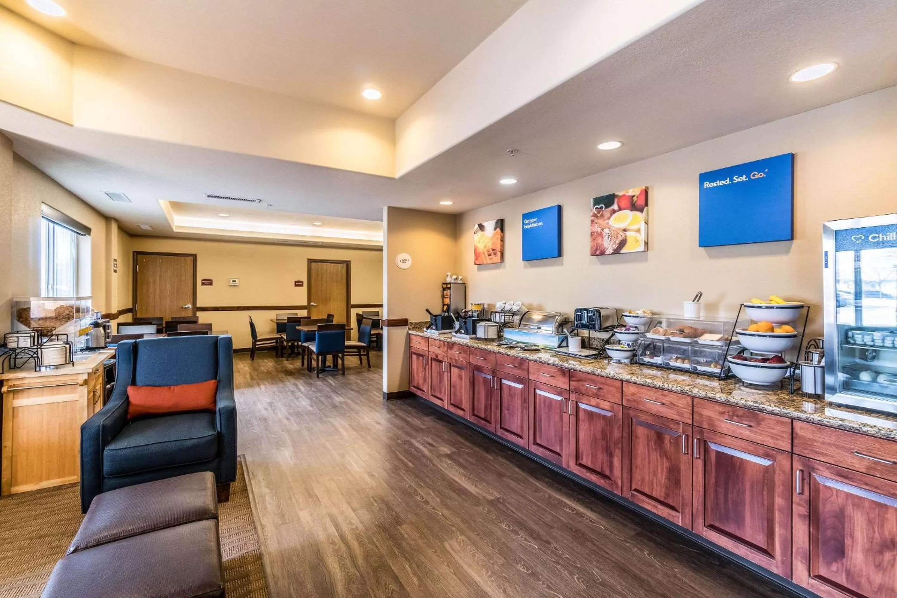 Restaurant/places to eat in Comfort Inn & Suites Rifle