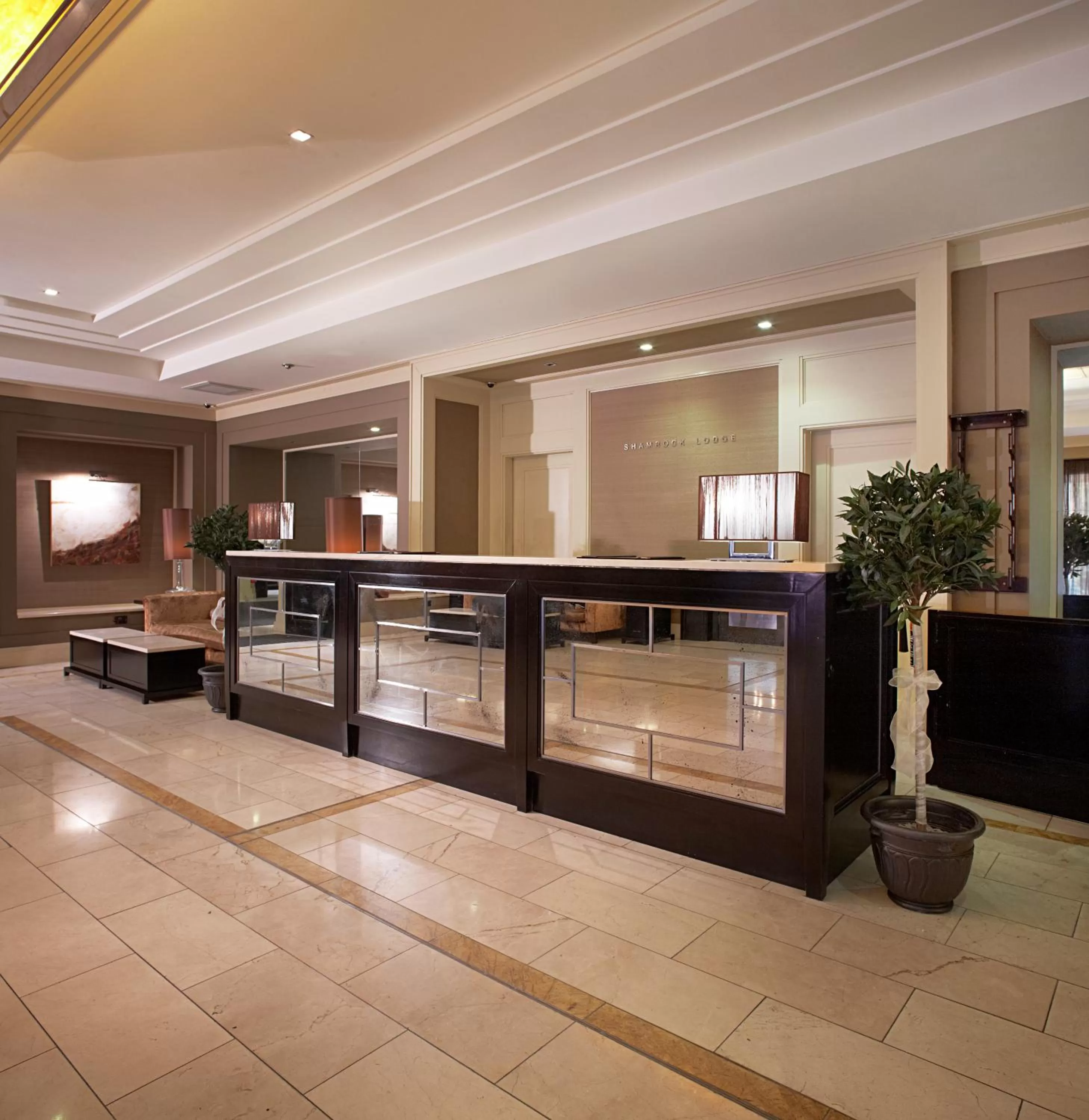 Lobby or reception in Shamrock Lodge Hotel