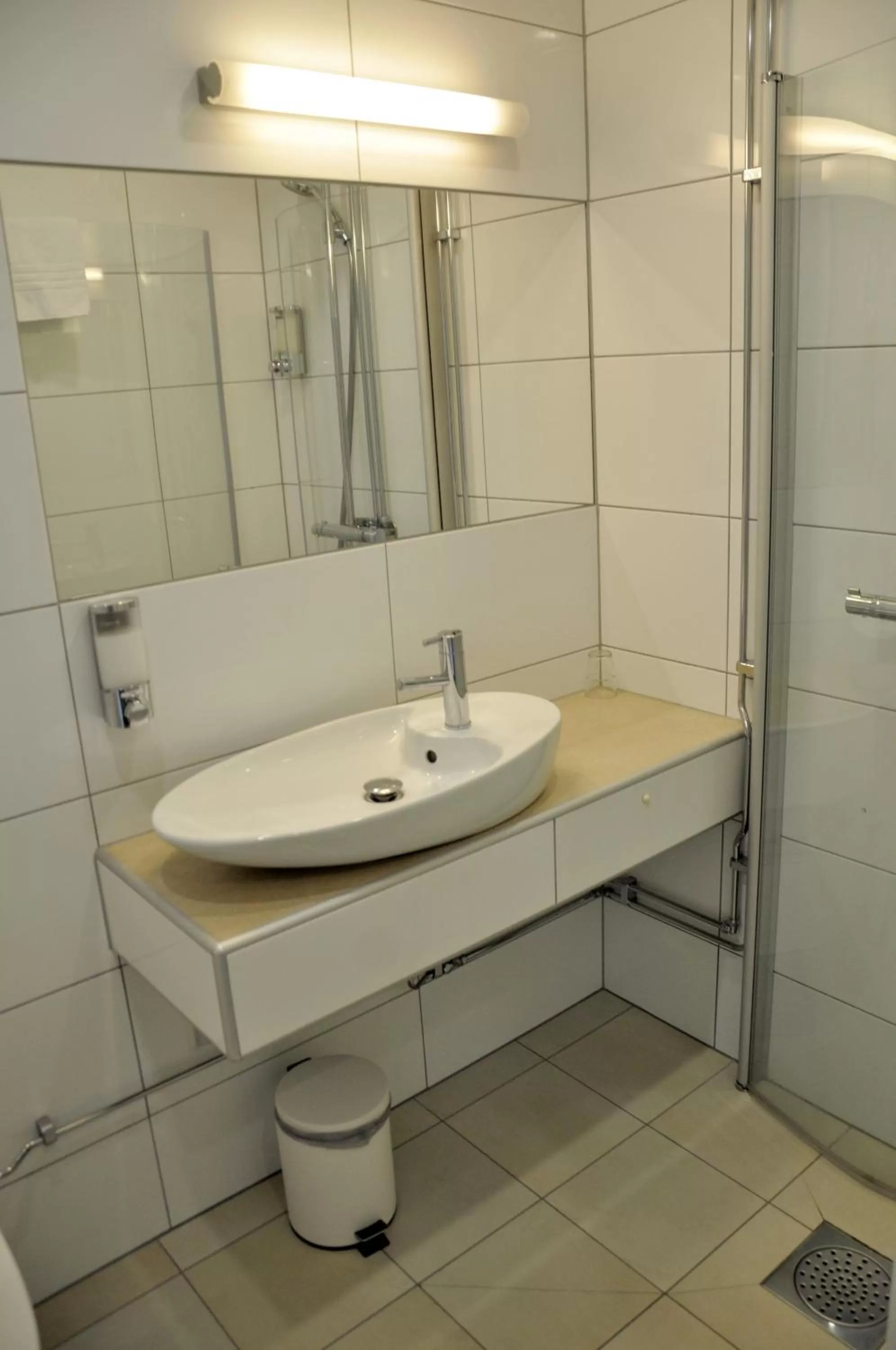 Bathroom in Ronneby Cityhotell