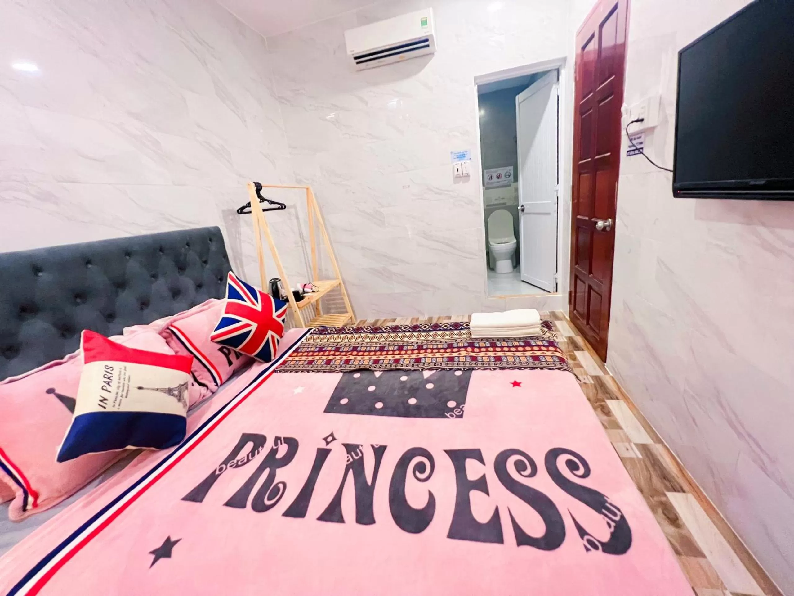 MIS HOSTEL Cần Thơ