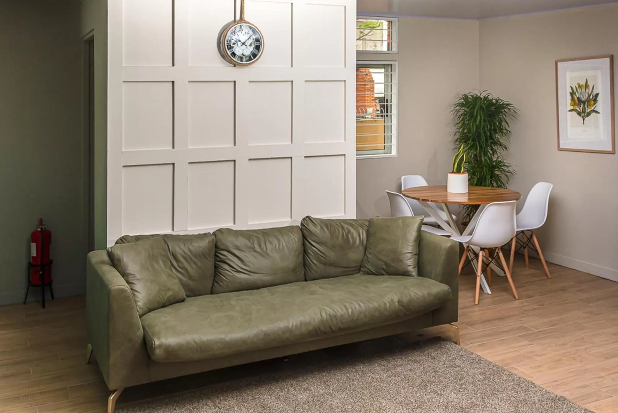 Seating Area in Hotel Otoya 1907 Downtown