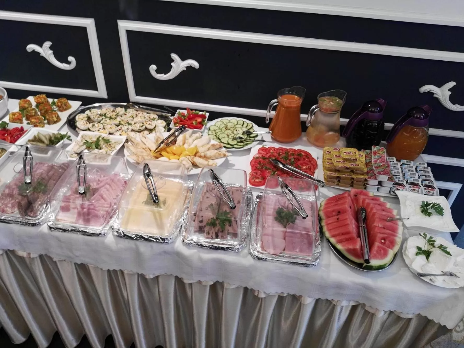 Food and drinks in Bristol Residence