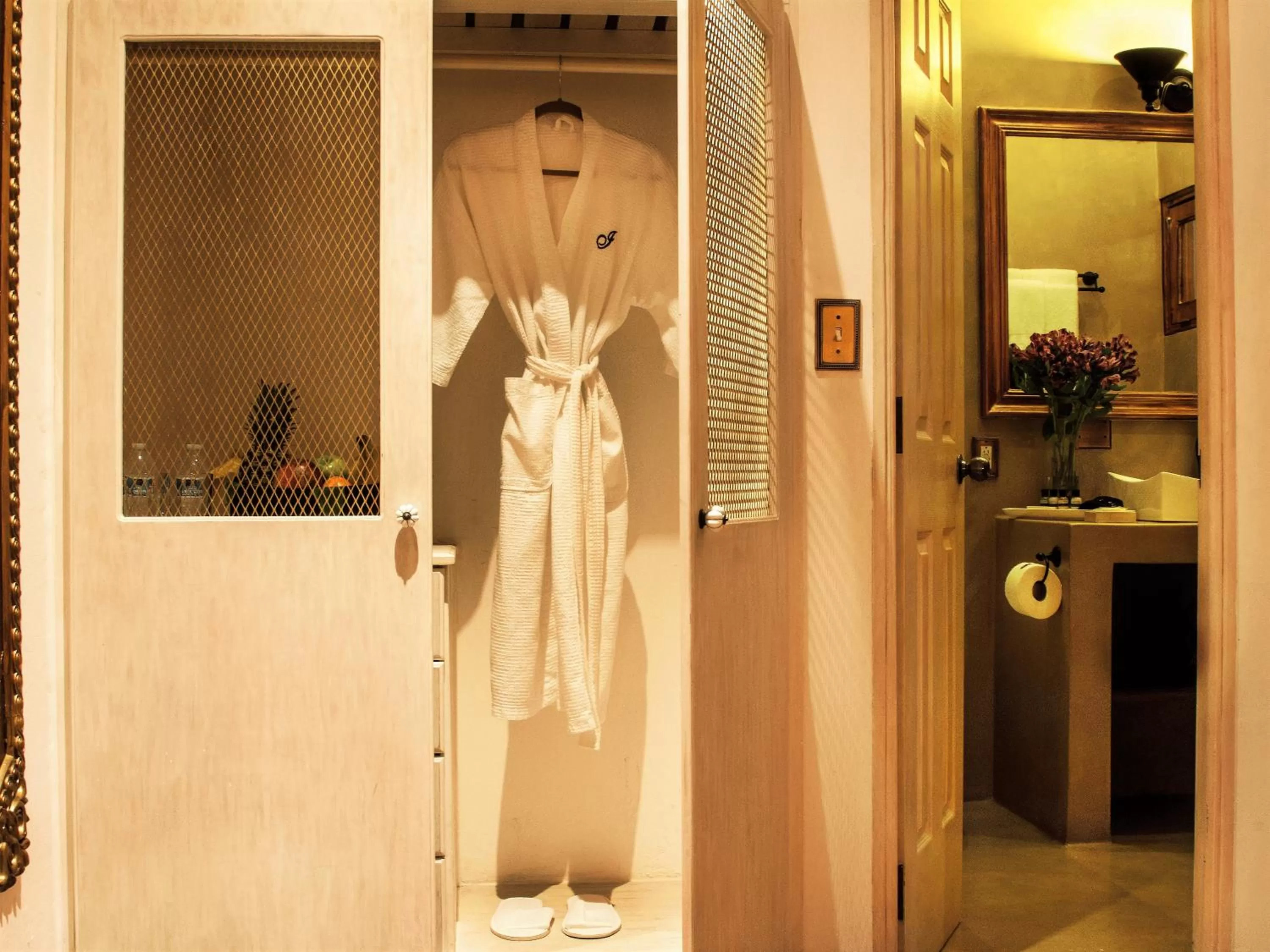 Bathroom in La Isabela Suites