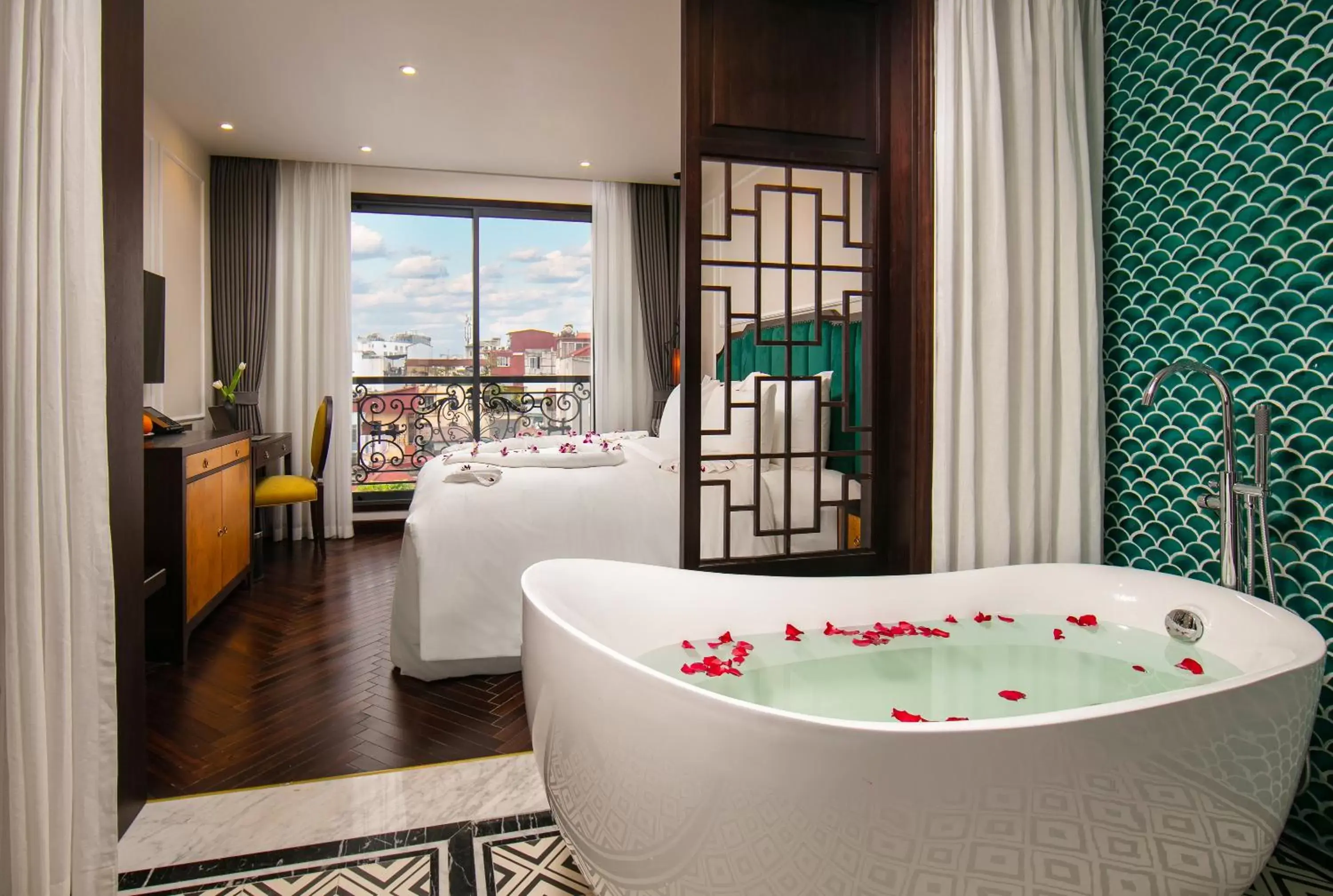 Suite City View Room in LeaH Silk Hotel Suite City View Room in LeaH Silk Hotel