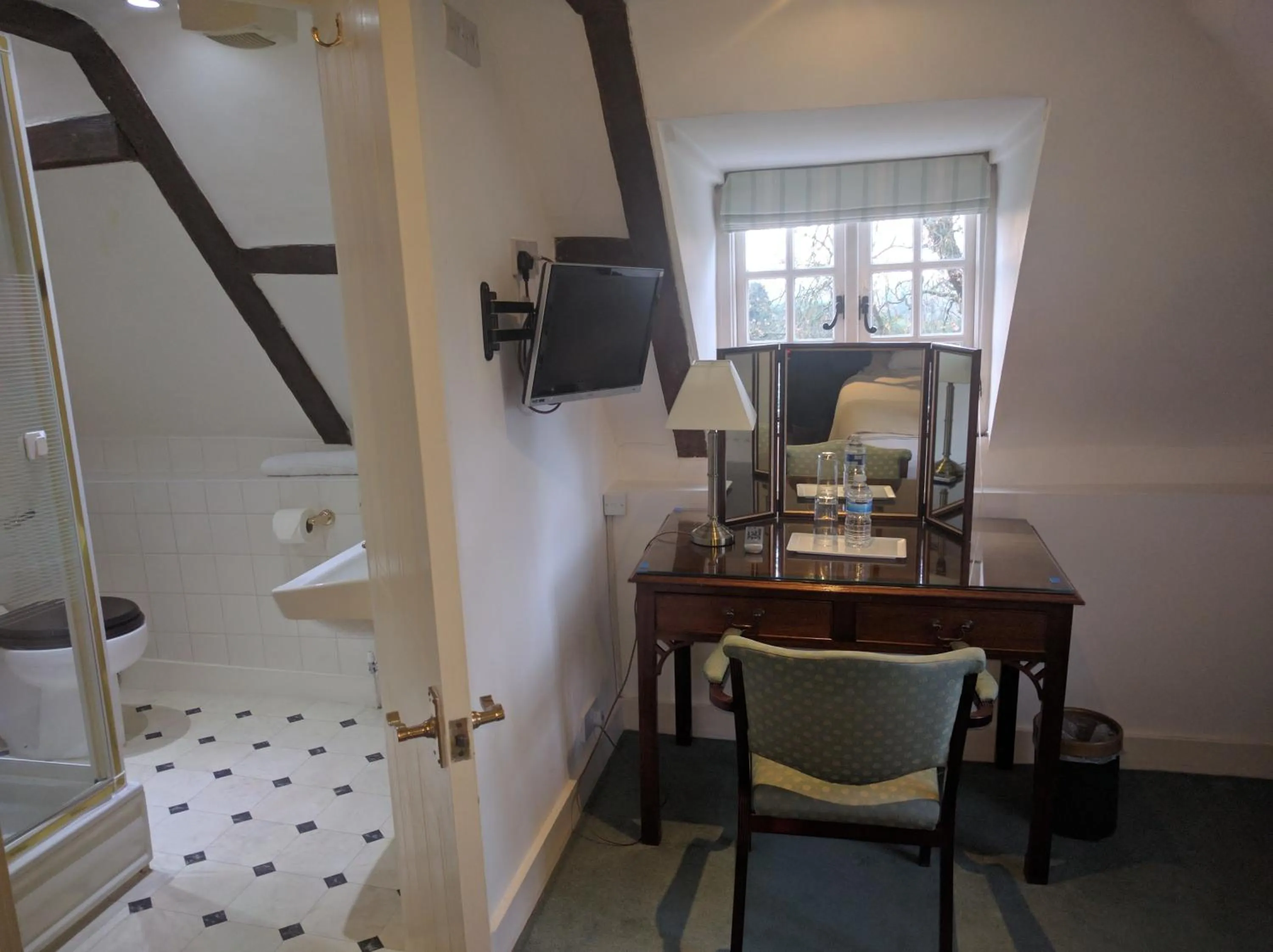 Bathroom in Hook House