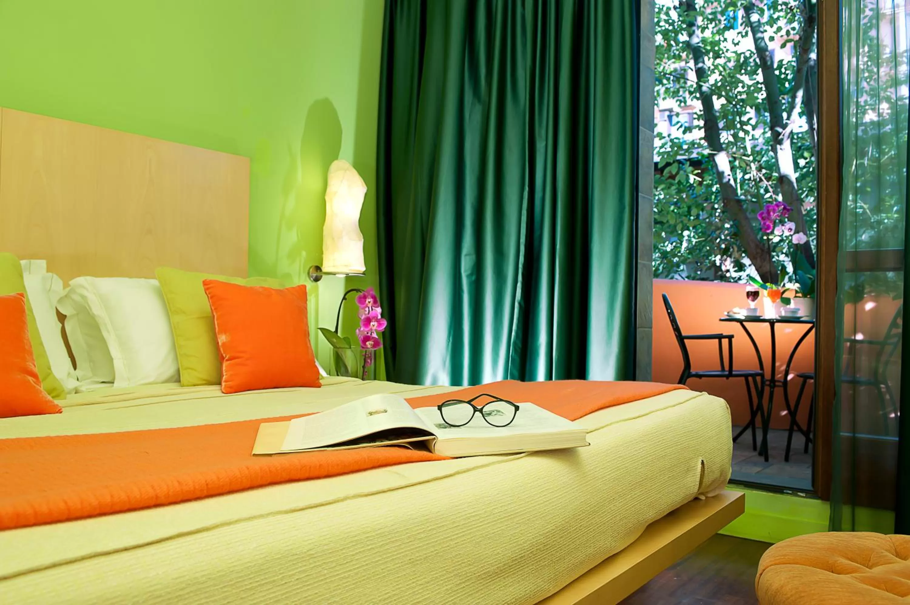 Bedroom, Bed in Hotel Abitart