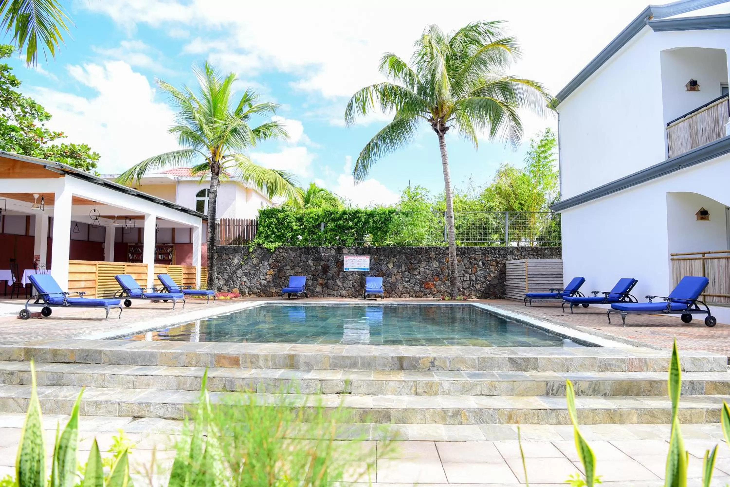 Swimming pool in Maison Du Nord