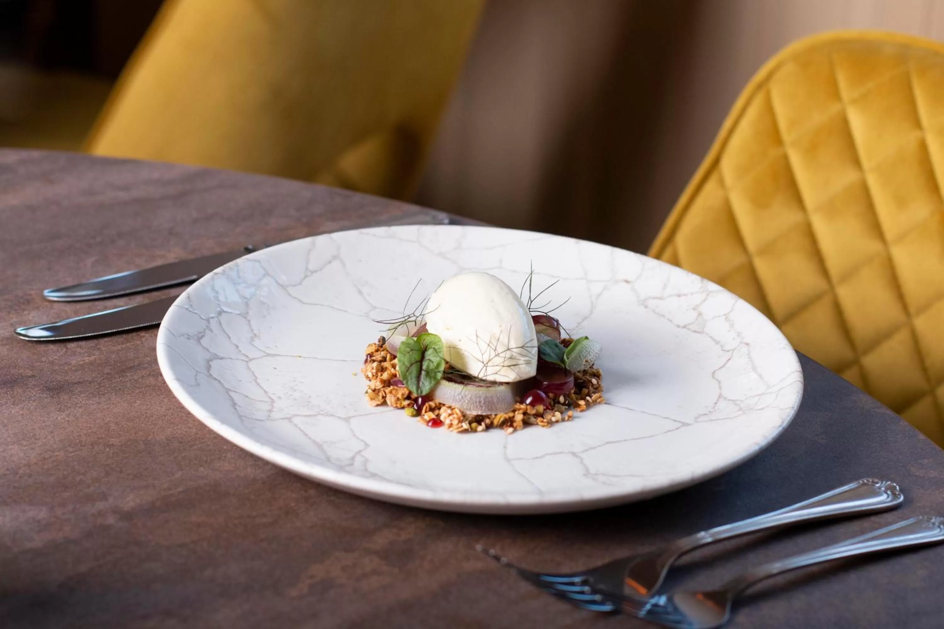 Restaurant/places to eat in The Old Crown Coaching Inn