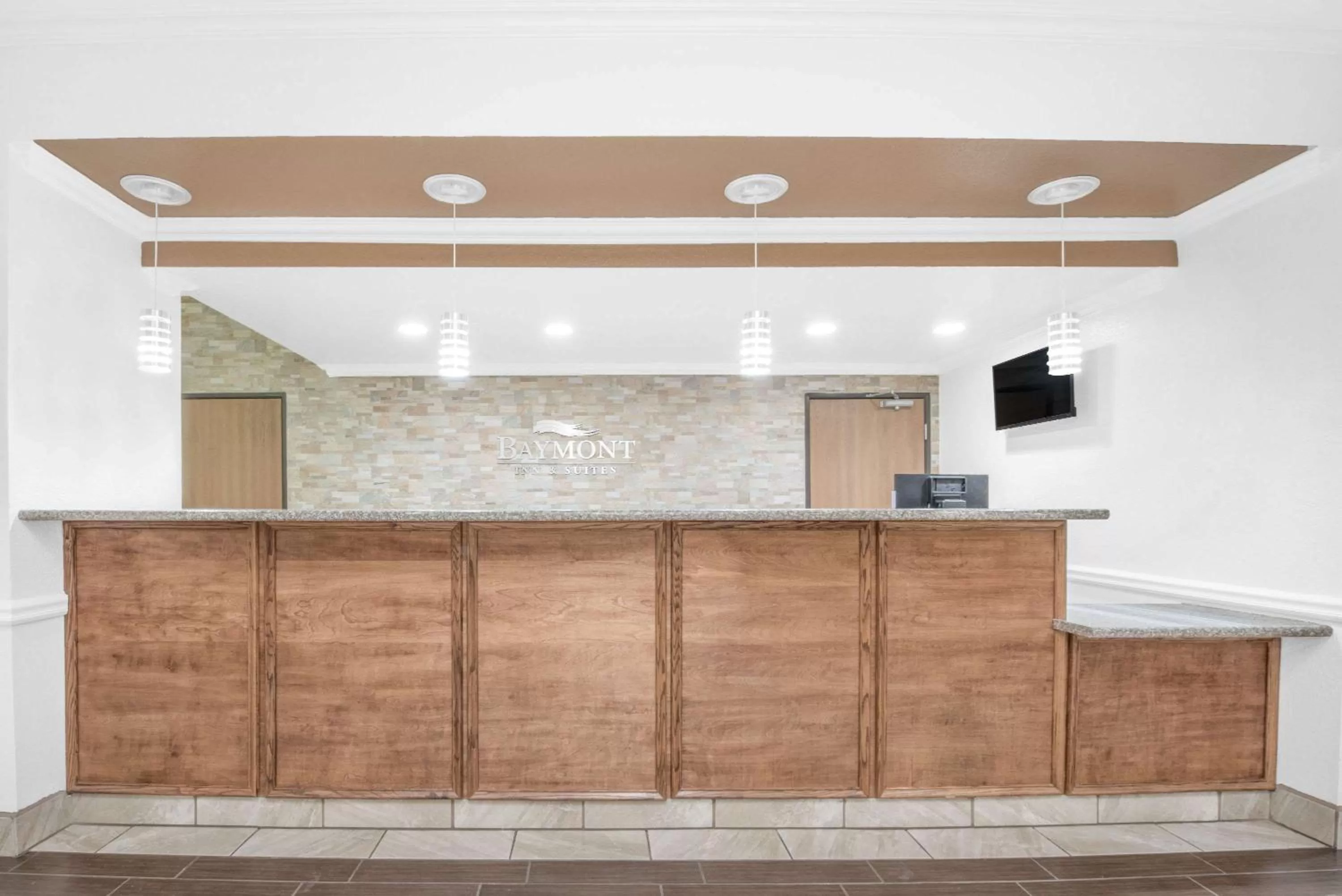 Lobby or reception in Baymont by Wyndham Pearsall