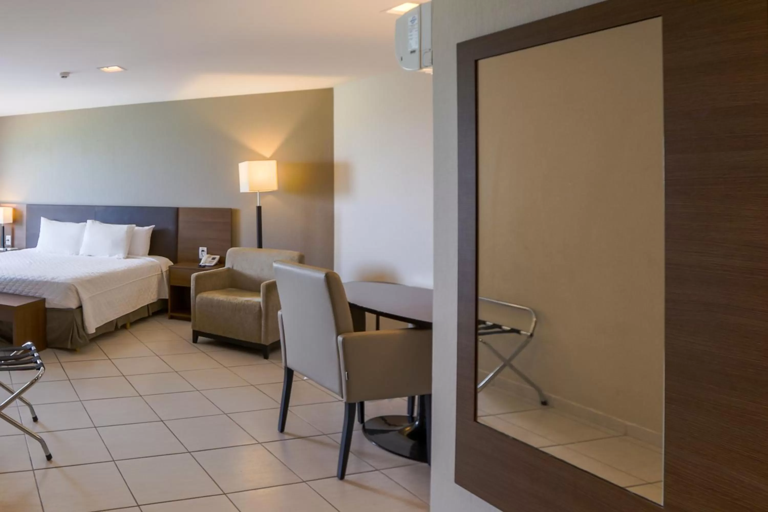 Bedroom, Bed in Transamerica Prestige Recife - Boa Viagem