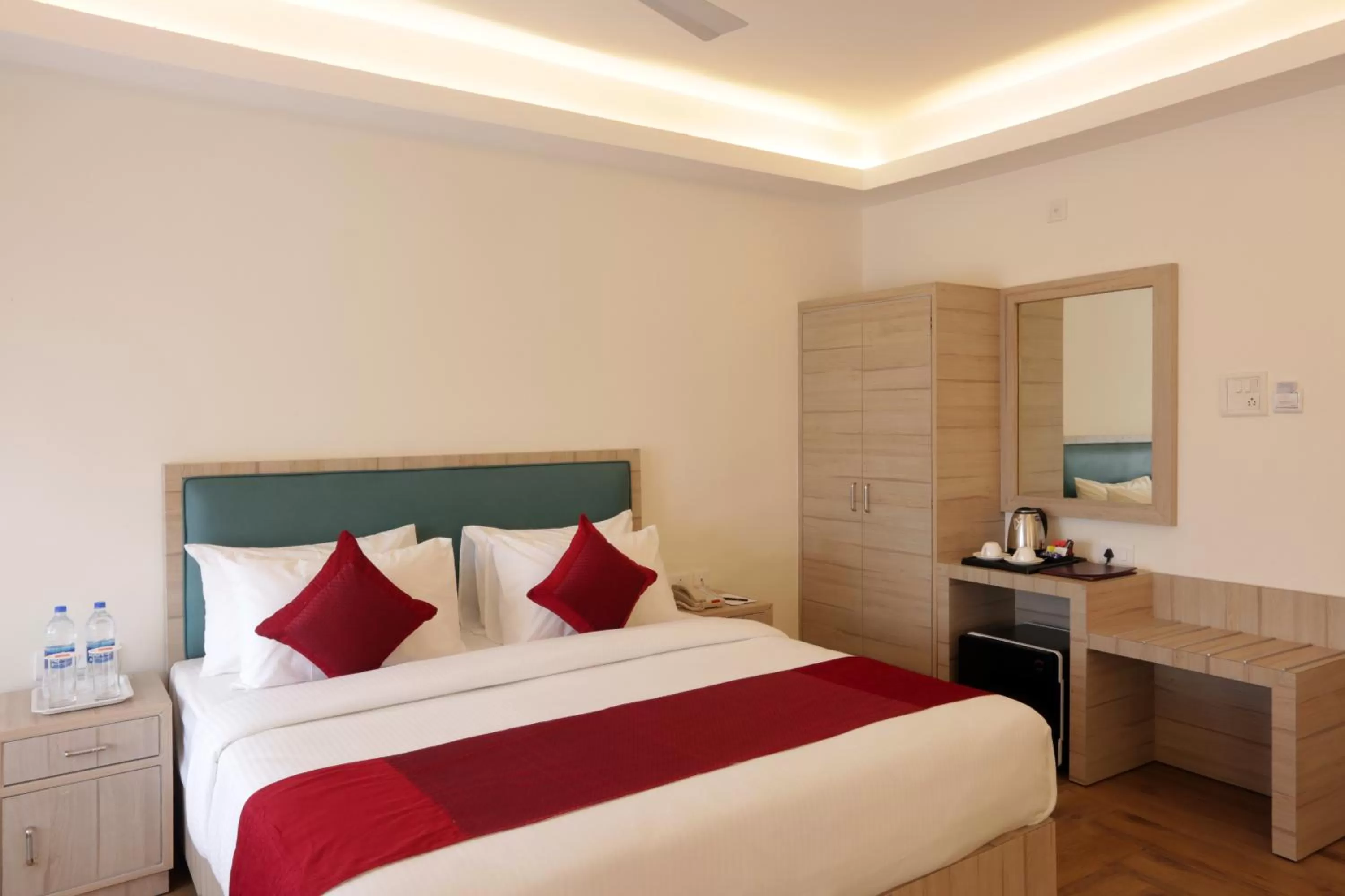 Bed in Le Seasons Resort