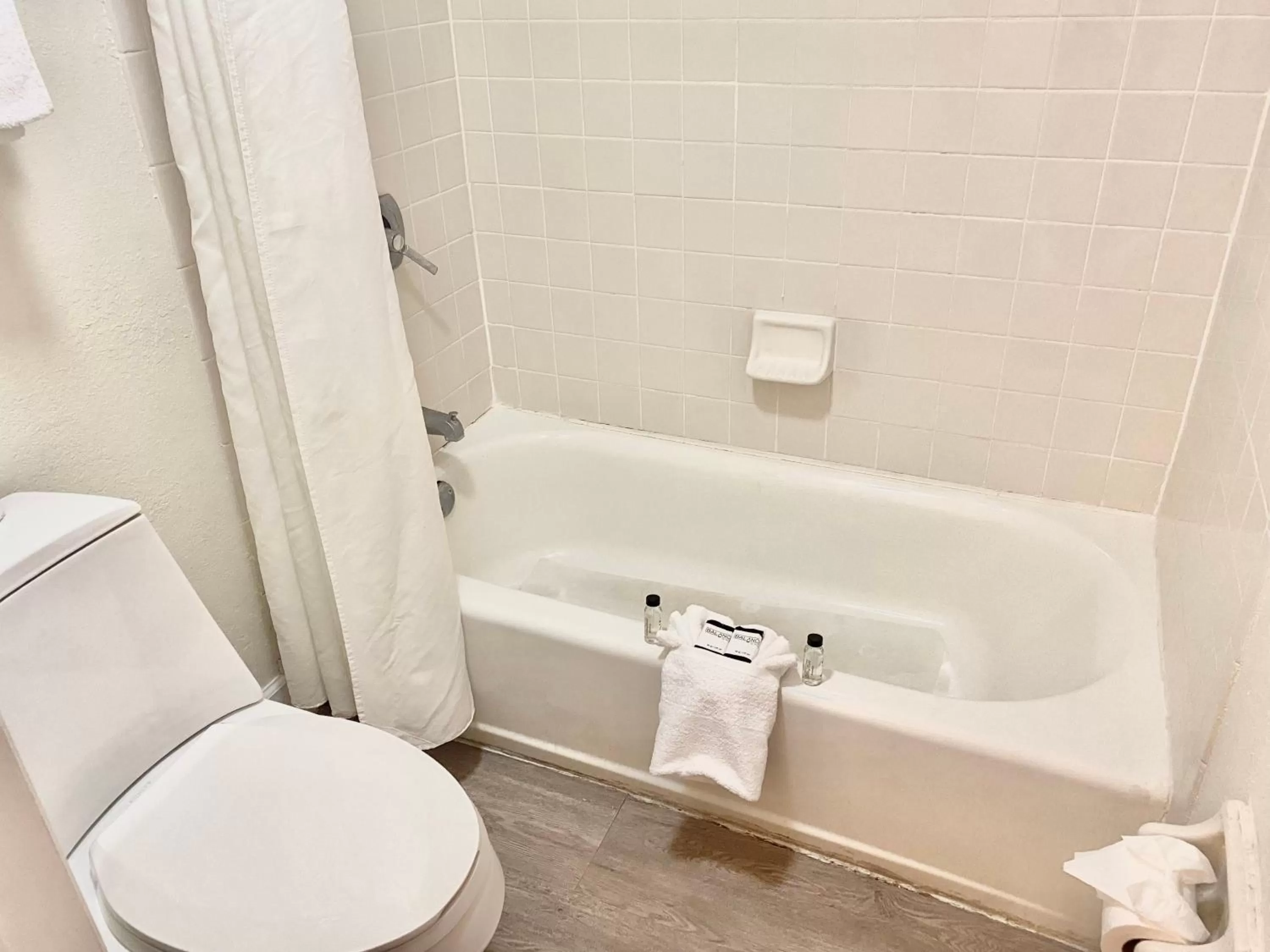 Bathroom in Garden Inn of Homestead