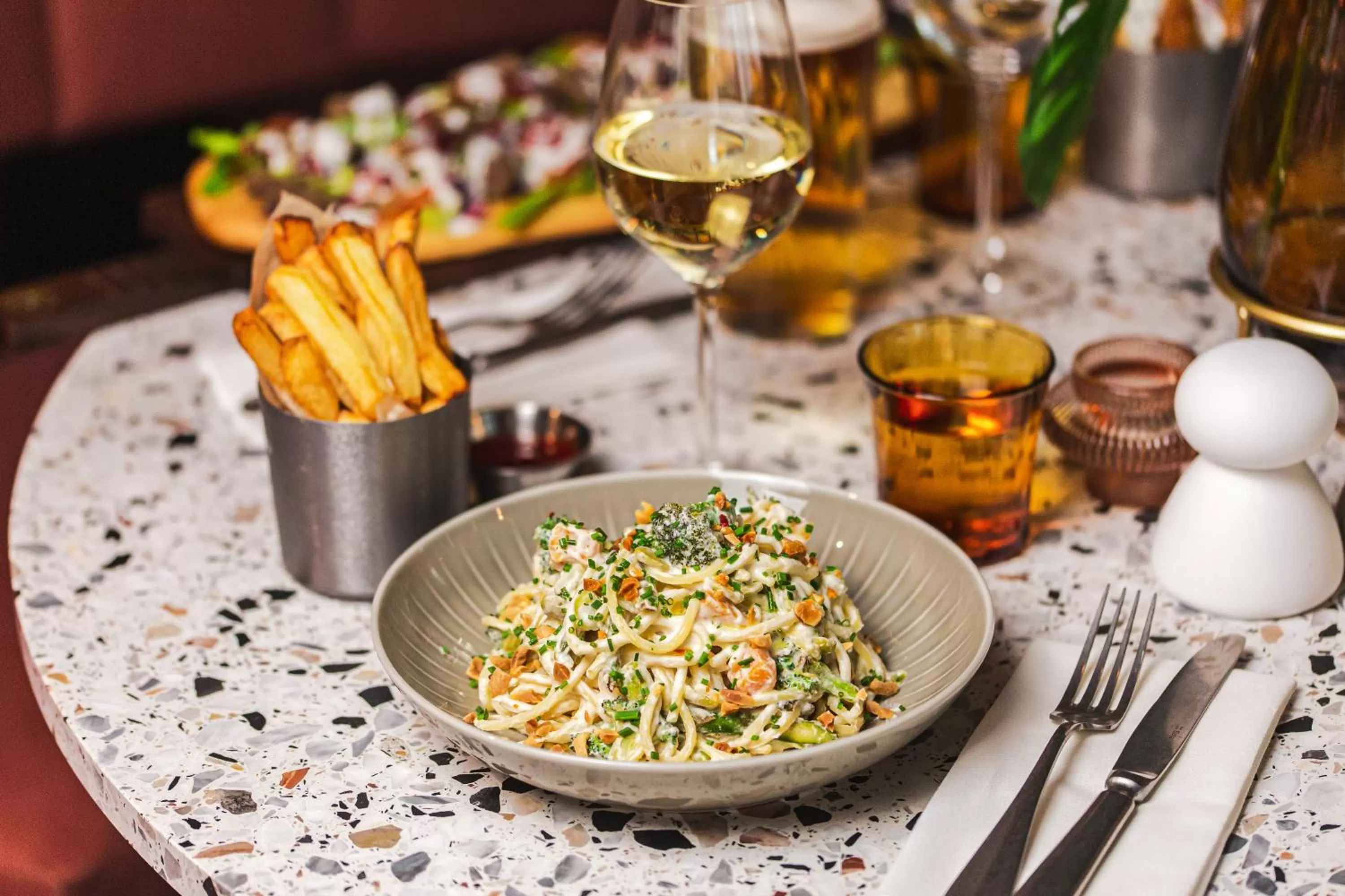 Food and drinks in YOTEL Manchester Deansgate