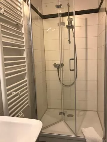 Bathroom in Pension Villa Else