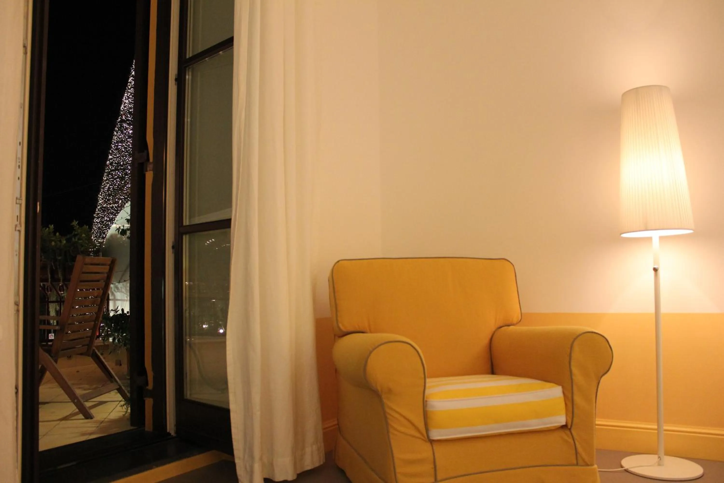 Decorative detail in Palazzo Jannuzzi Relais