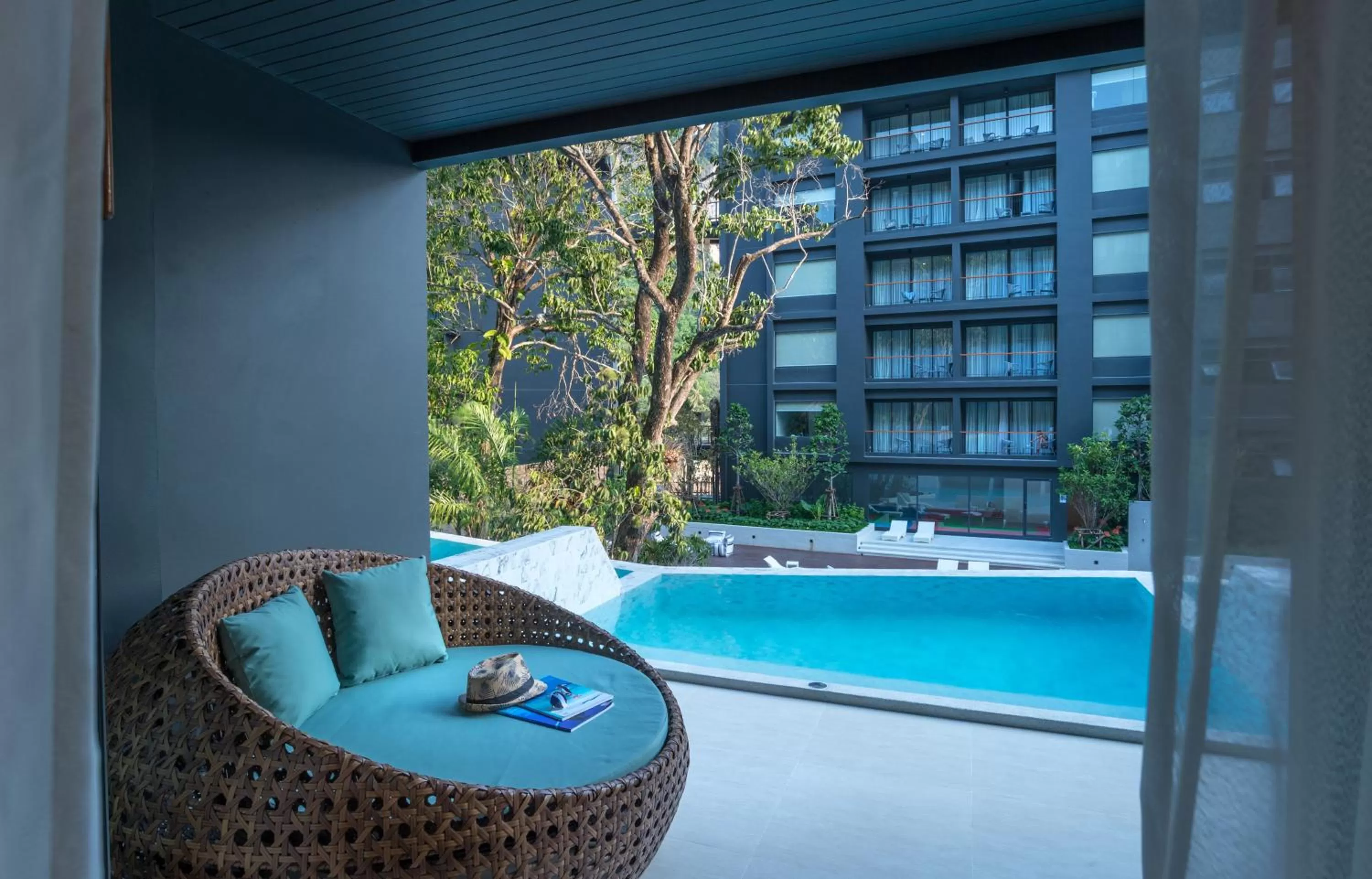 Swimming pool in Panan Krabi Resort
