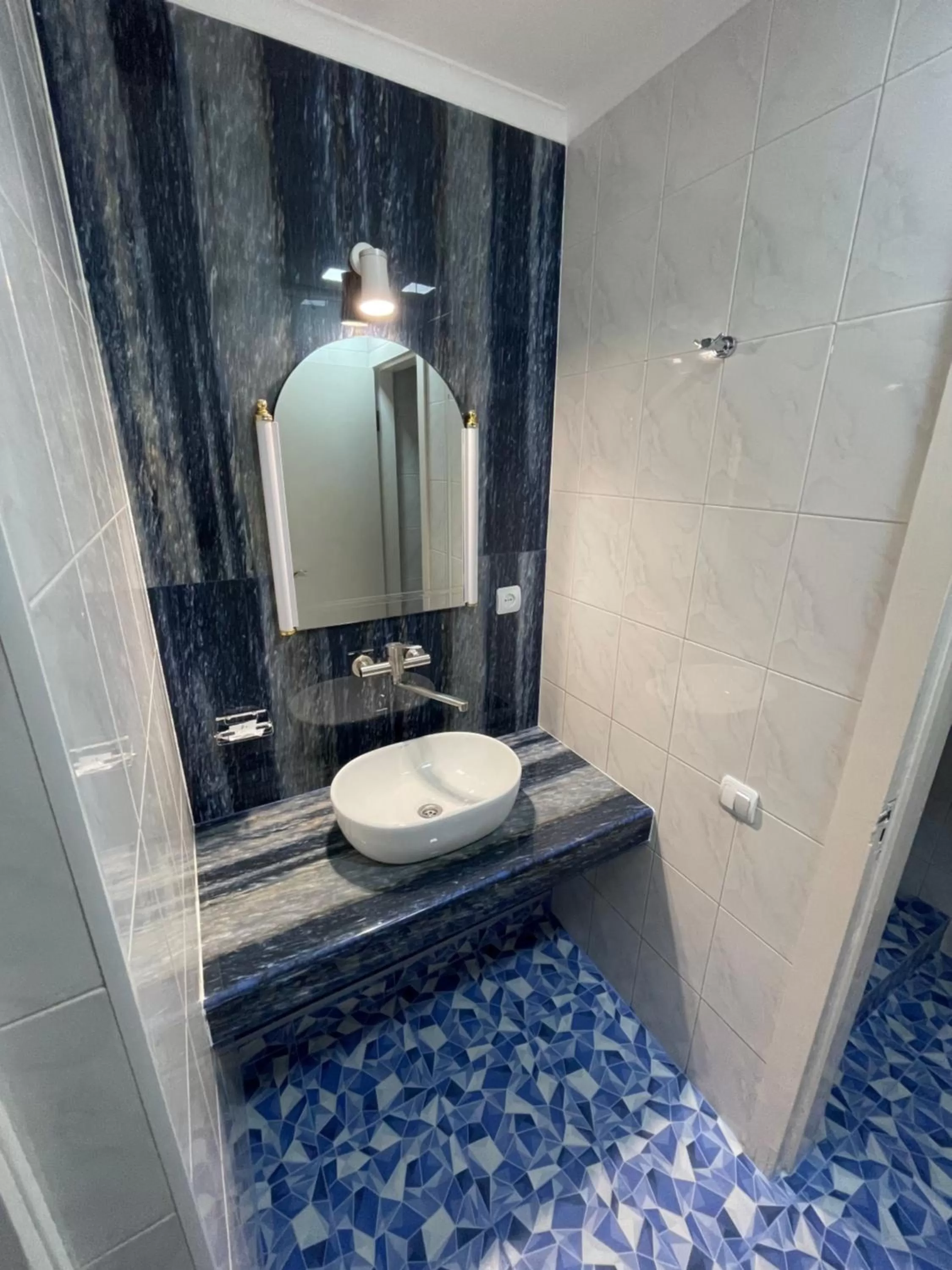 Bathroom in NO PROBLEM