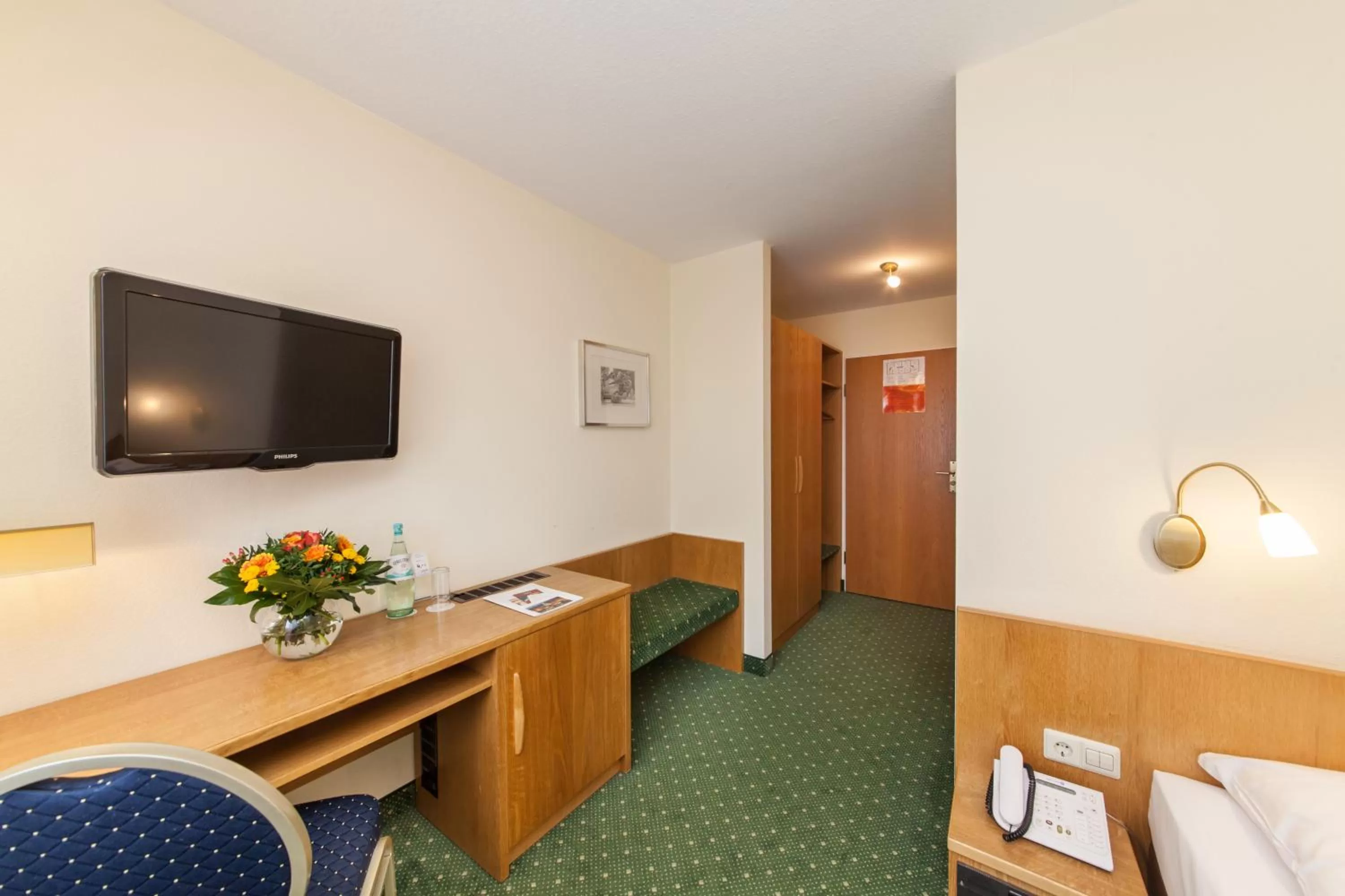 Photo of the whole room, Bed in Hotel Strohgäu