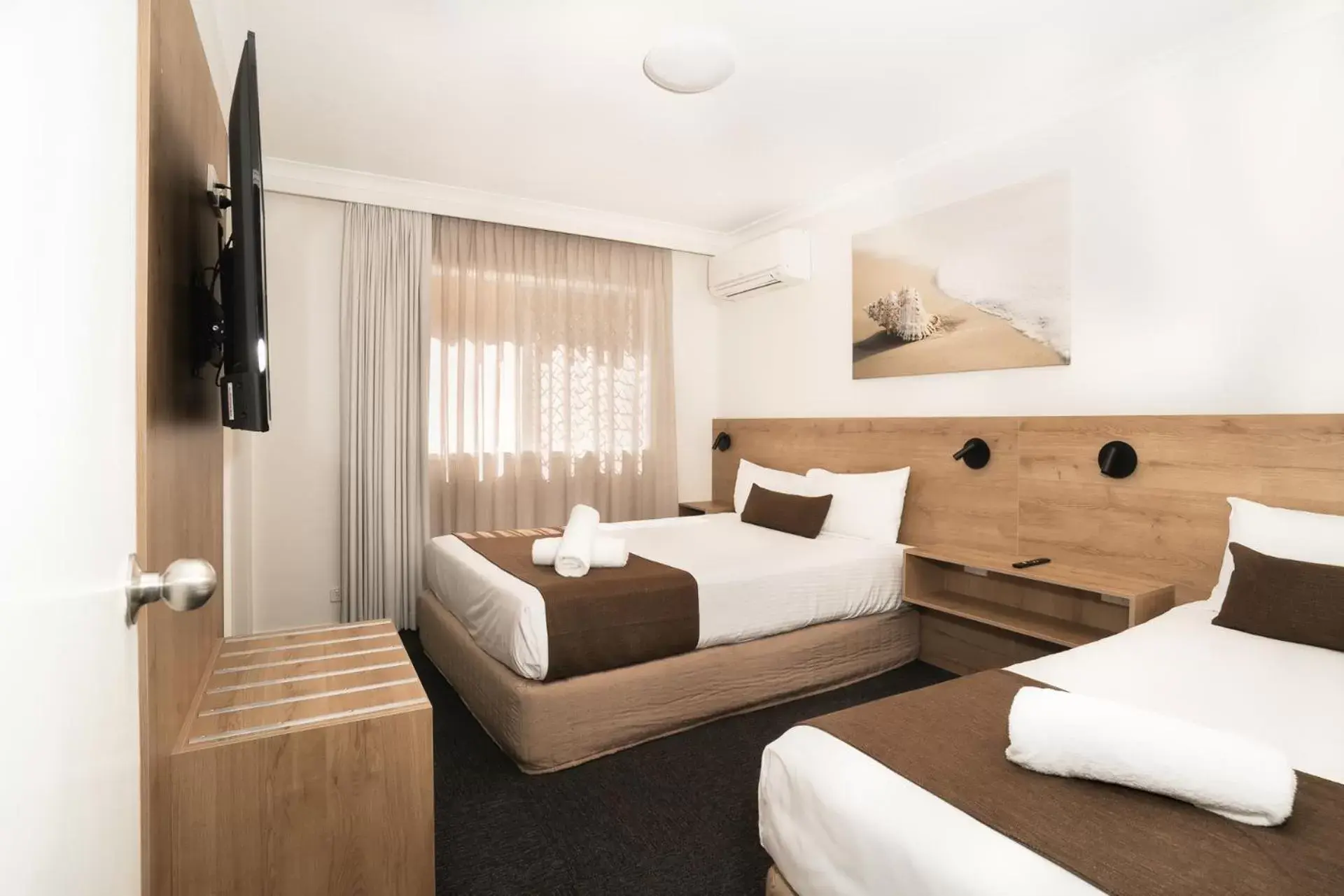 Family Room with Garden View in Caribbean Motel Family Room with Garden View in Caribbean Motel