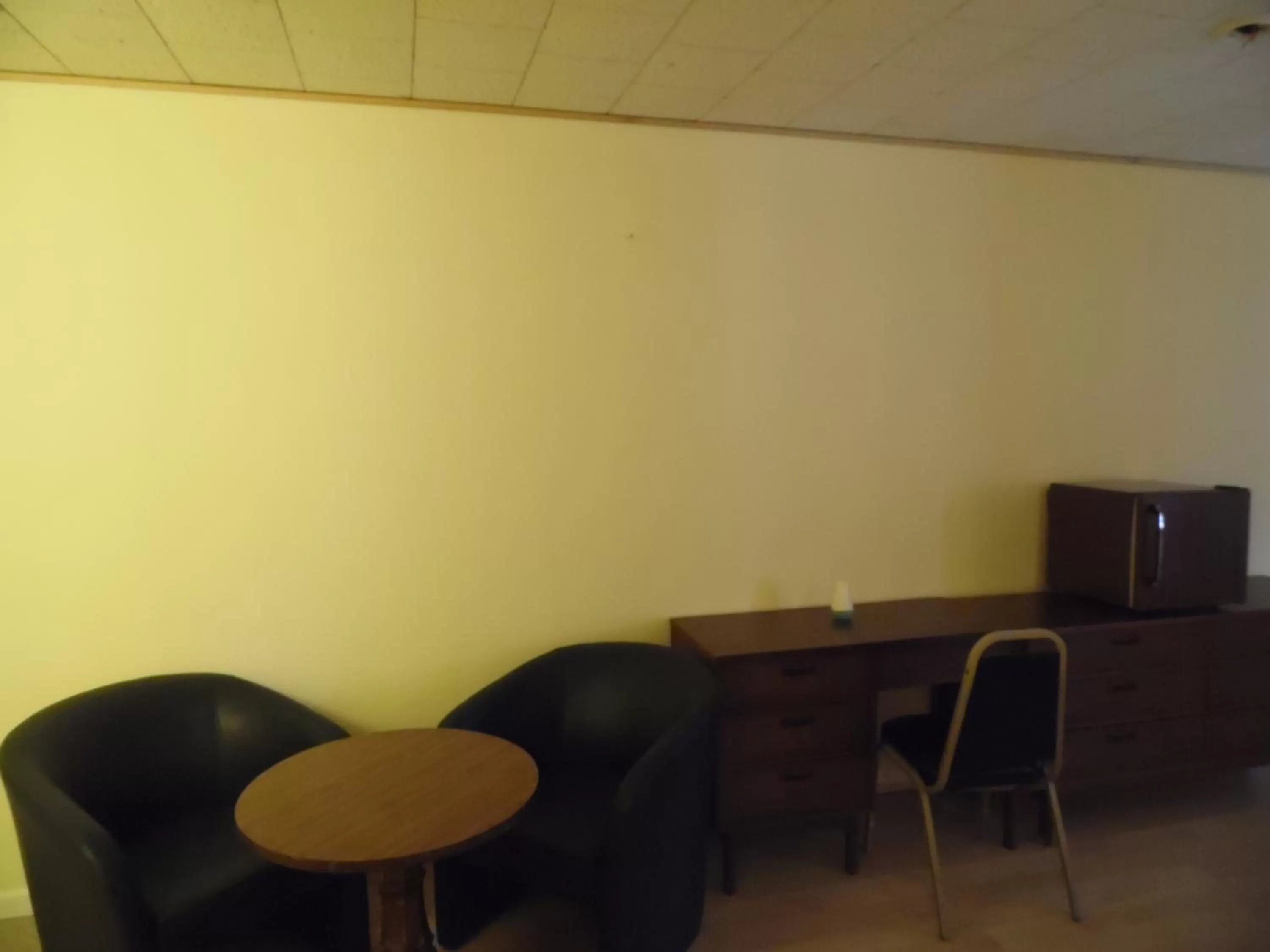 Double Room - Disability Access in Glenwood Inn & Conference Center