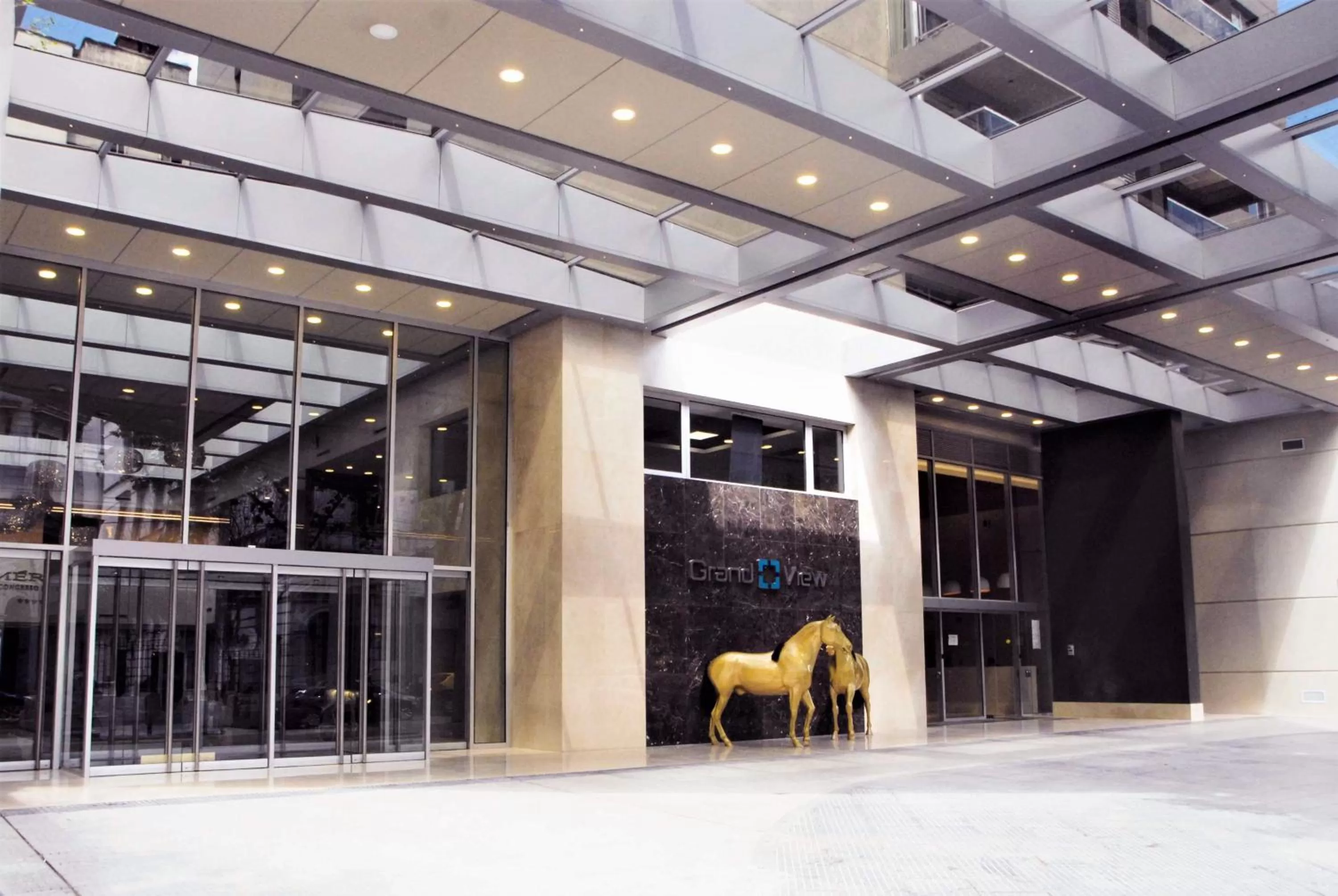 Facade/entrance in GrandView Hotel Buenos Aires