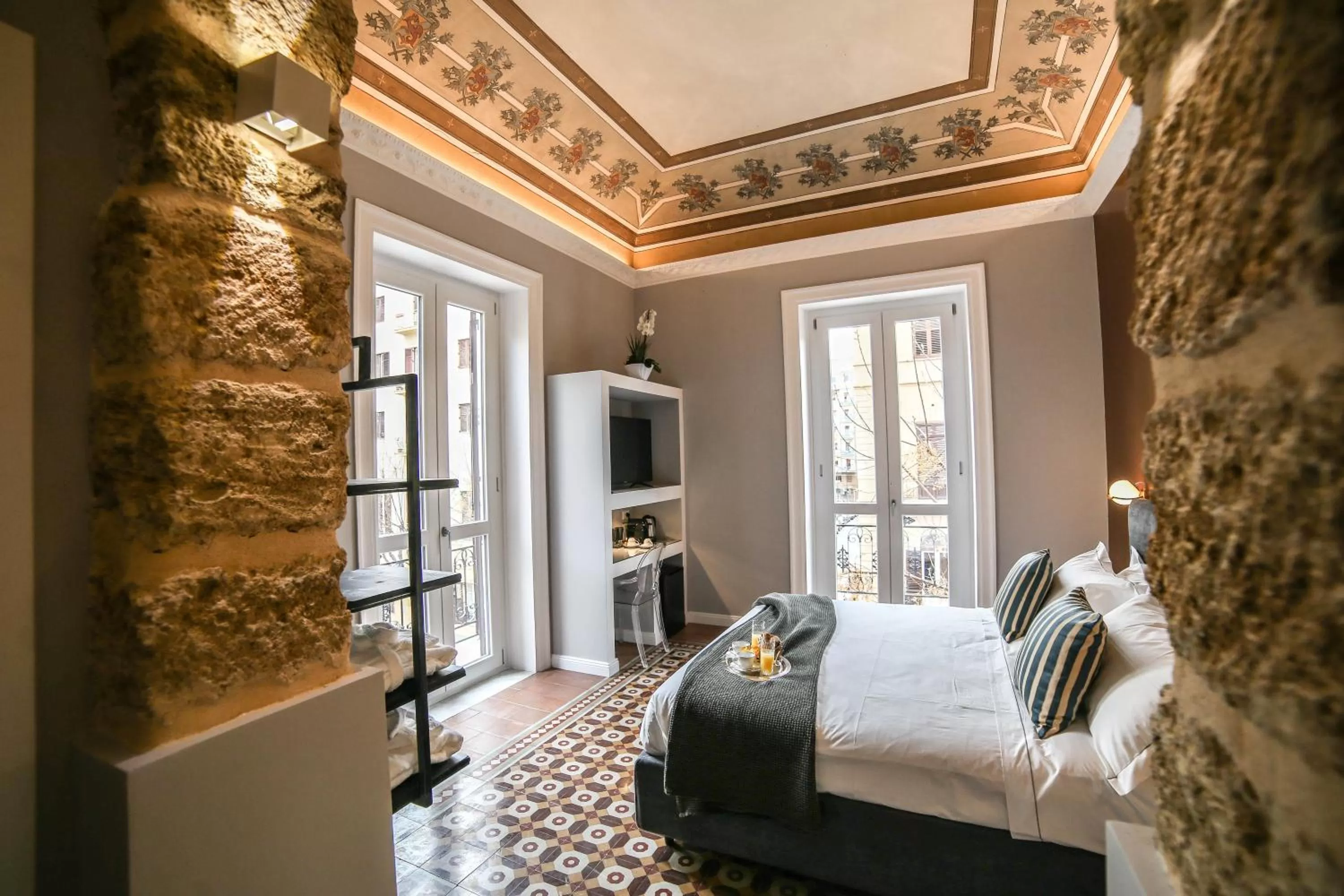 Photo of the whole room, Bed in Family Affair Luxury Rooms&Suites