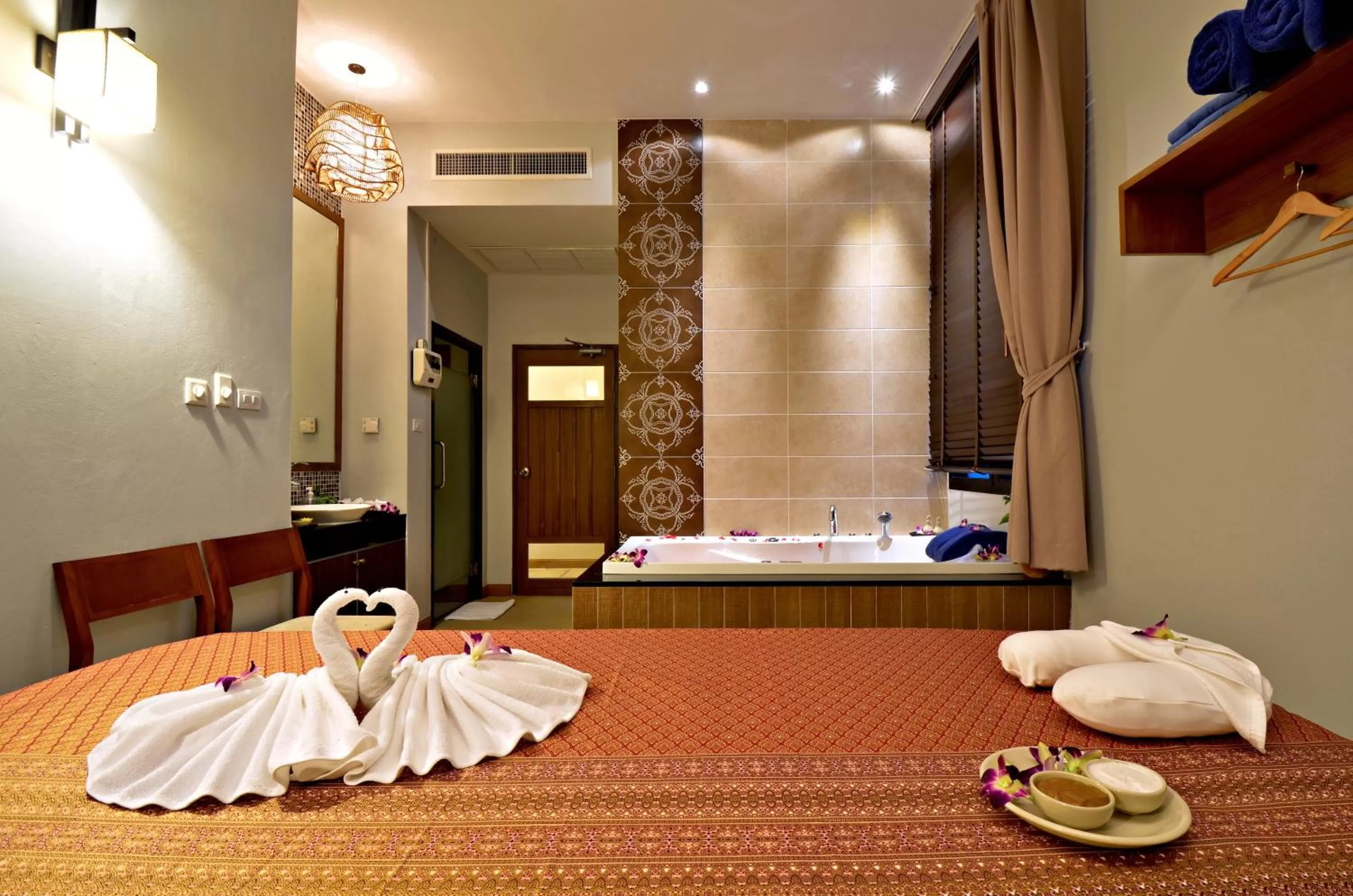 Spa and wellness centre/facilities, Bed in Deevana Plaza Krabi Aonang