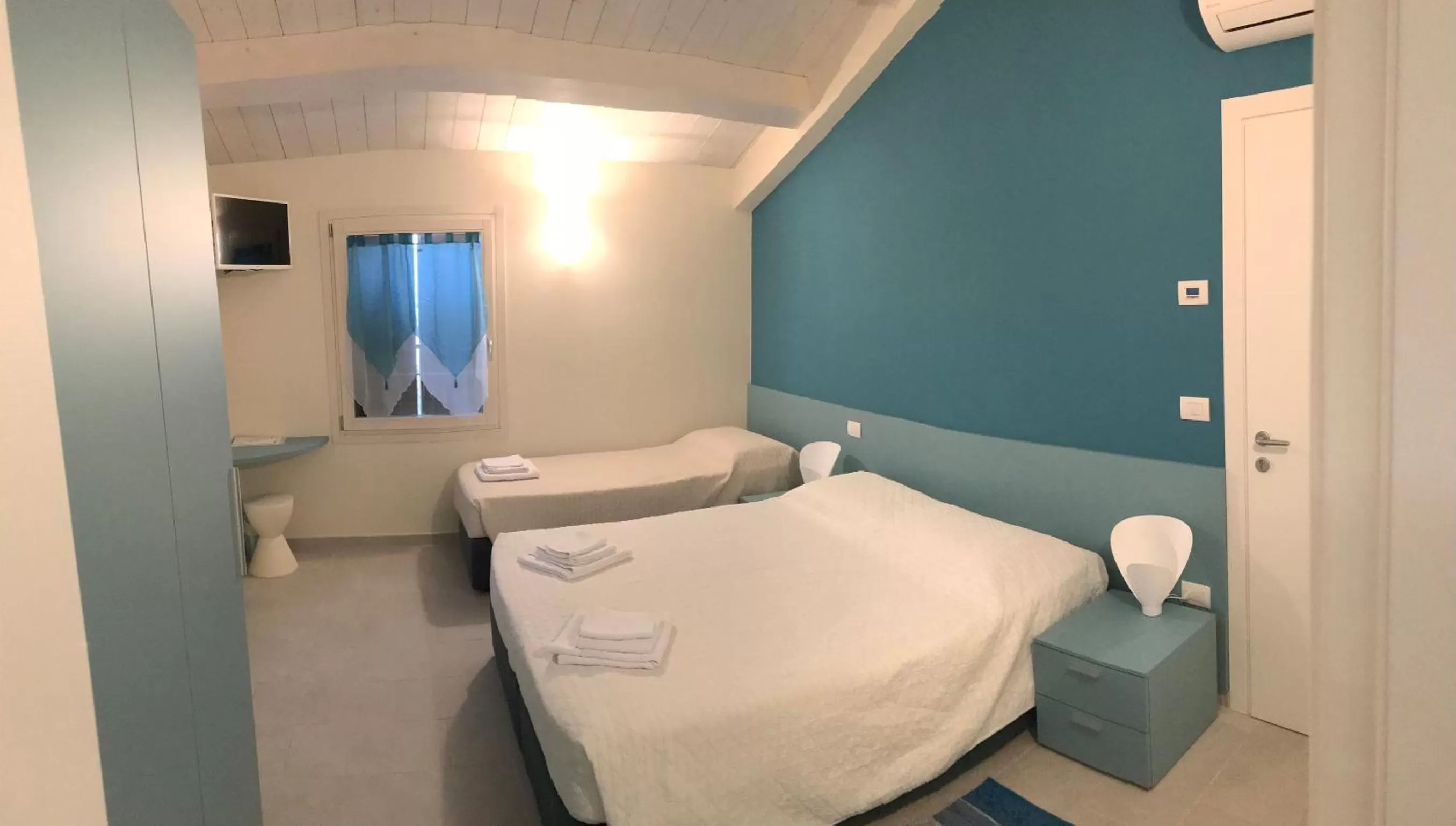 Bedroom, Bed in Il Lauro