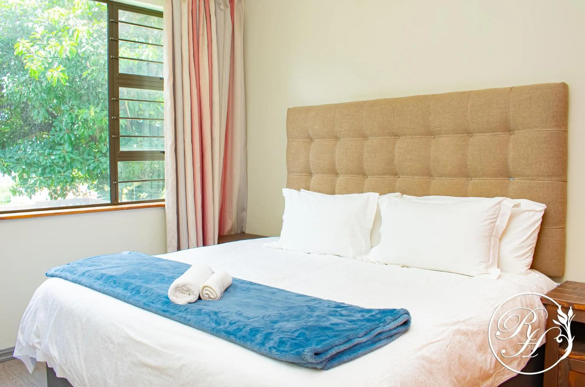 Bed in Roseland House Self Catering