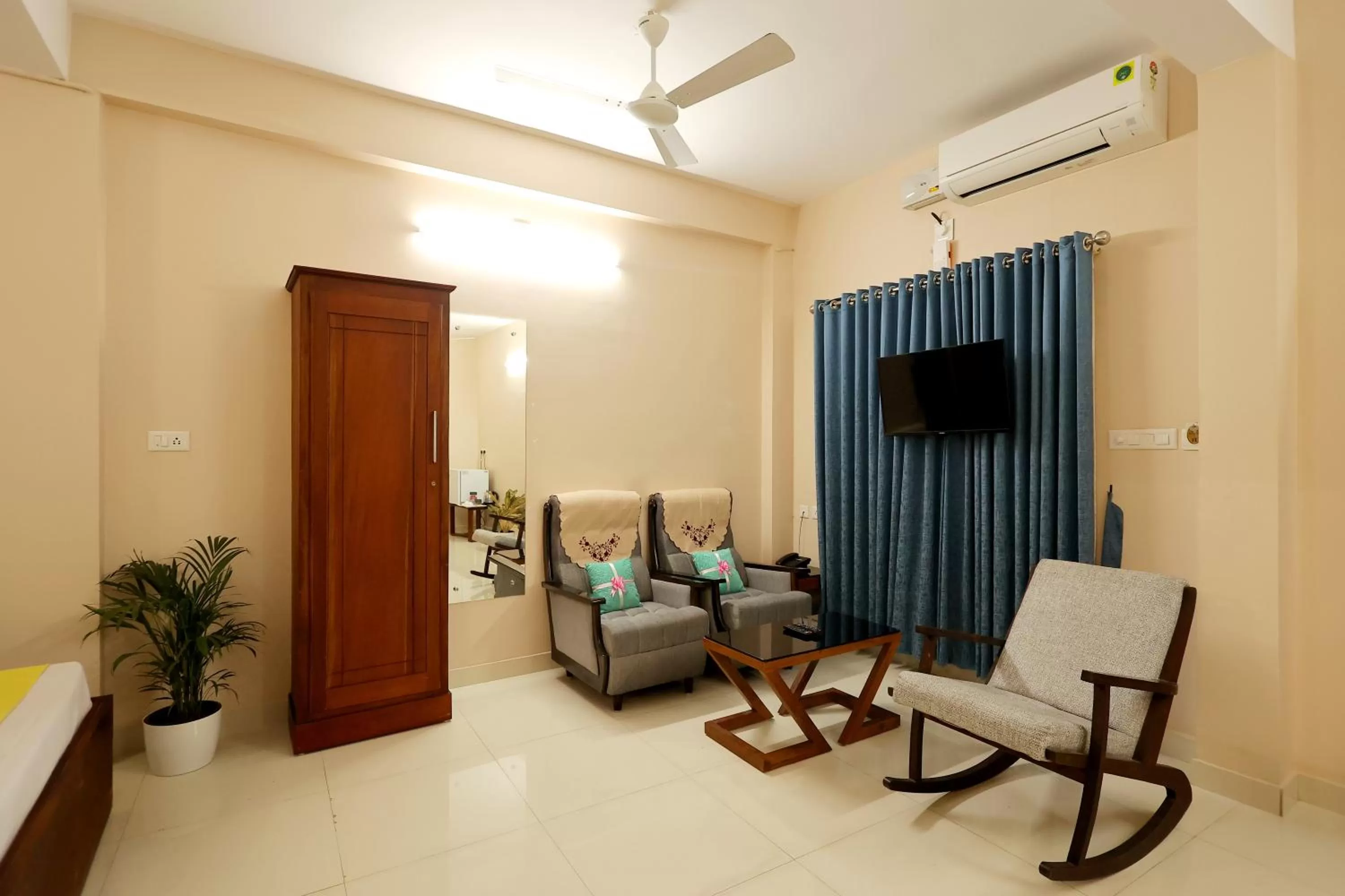 Bed in Isha Residency