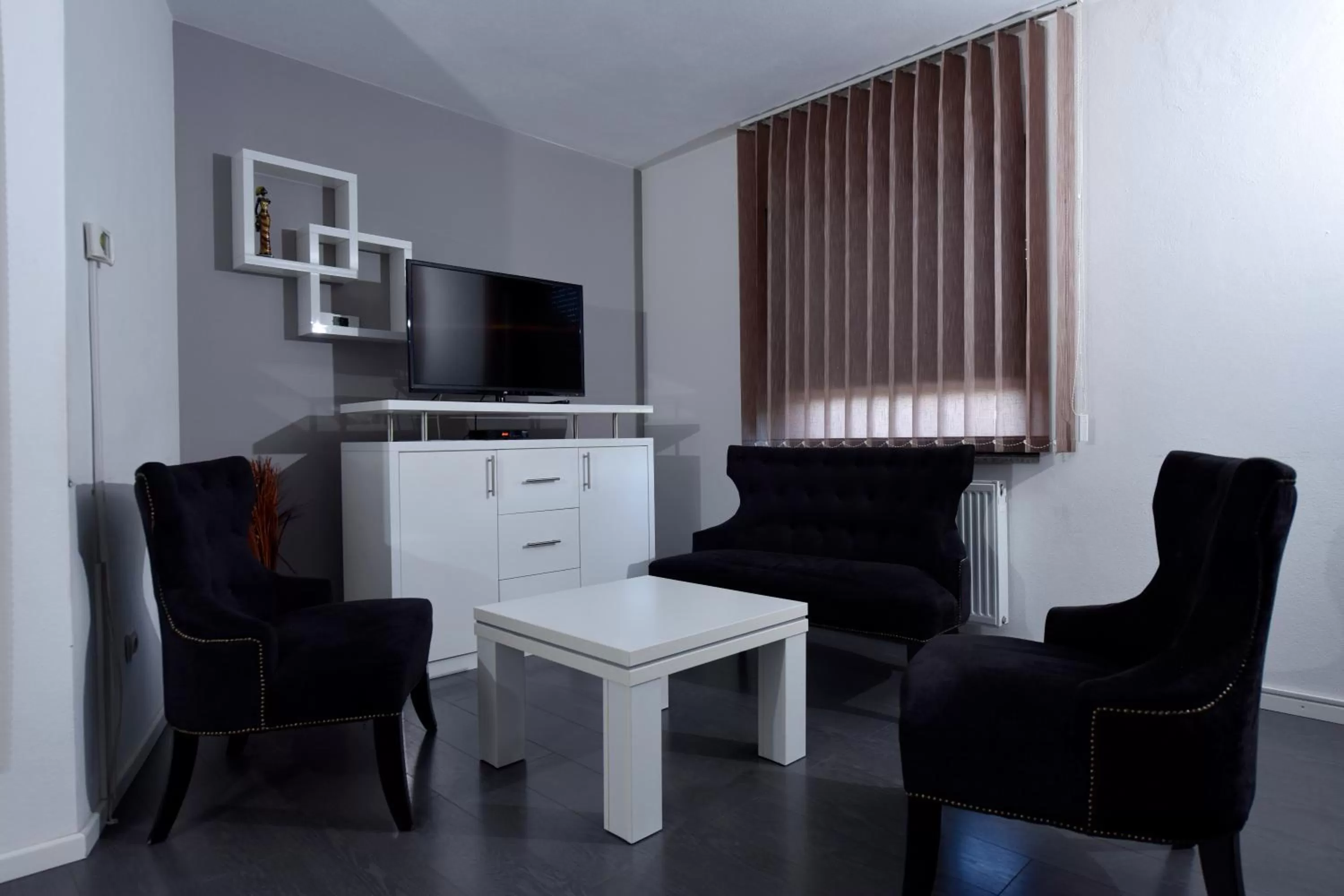 TV and multimedia, Seating Area in Apartmani i Bungalovi TROJKA