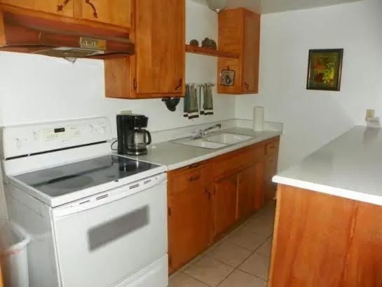 Kern Riverfront Lodge