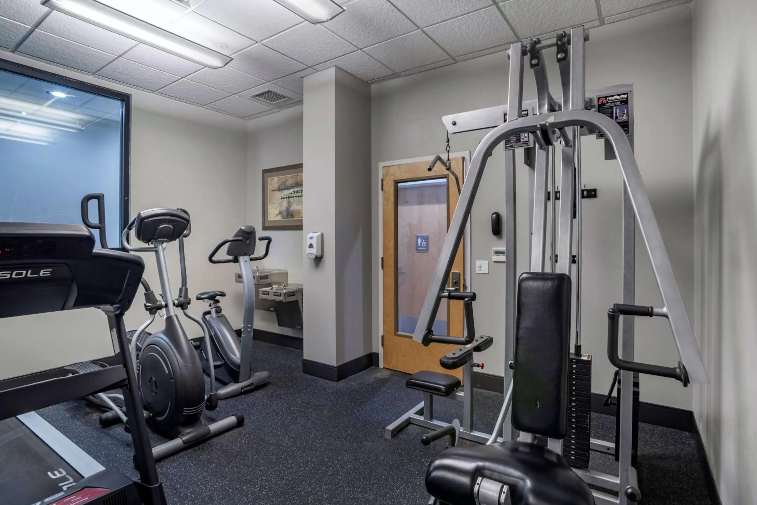 Spa and wellness centre/facilities in Best Western Plus Philadelphia Airport South - at Widener University