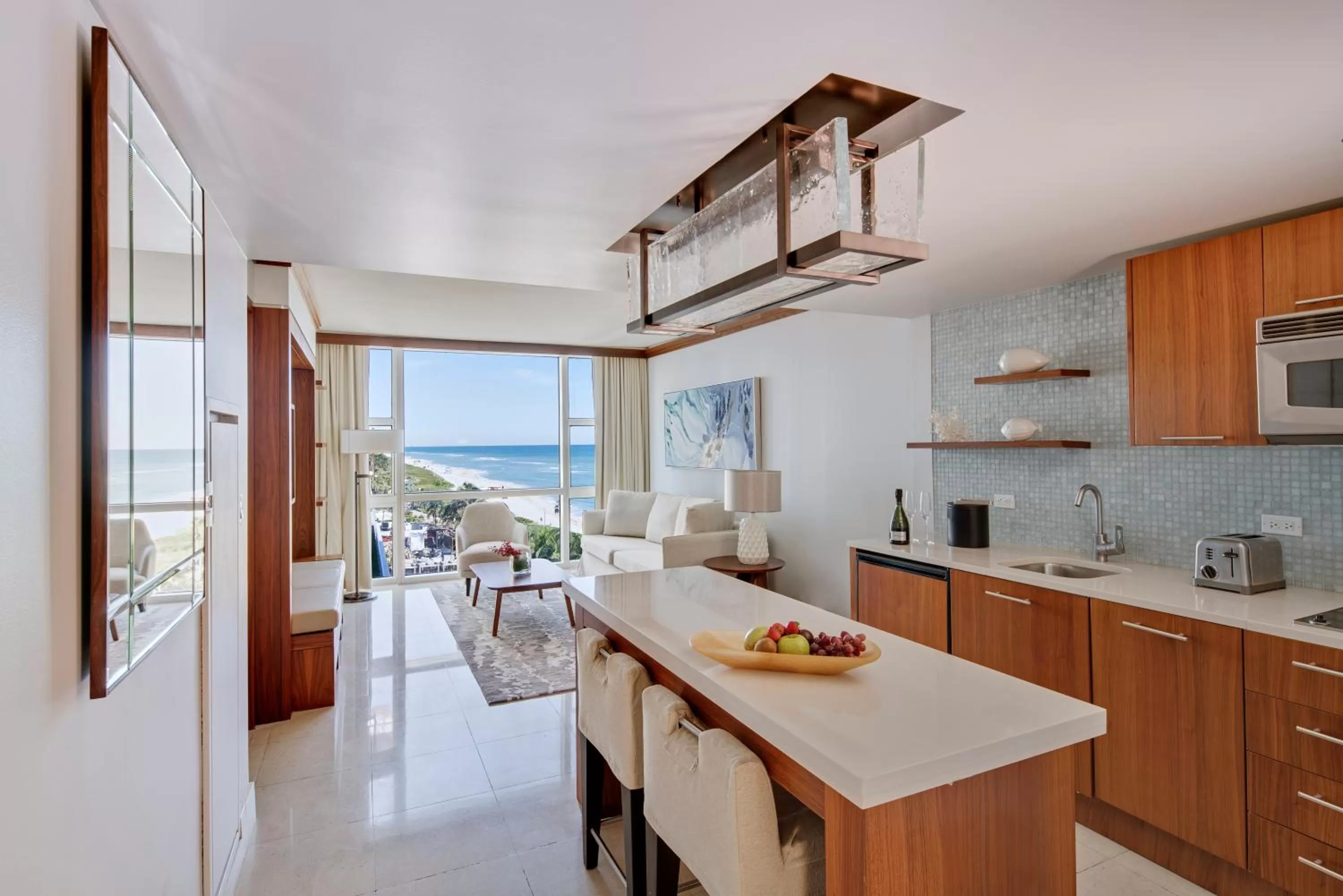Kitchen or kitchenette in Carillon Miami Wellness Resort