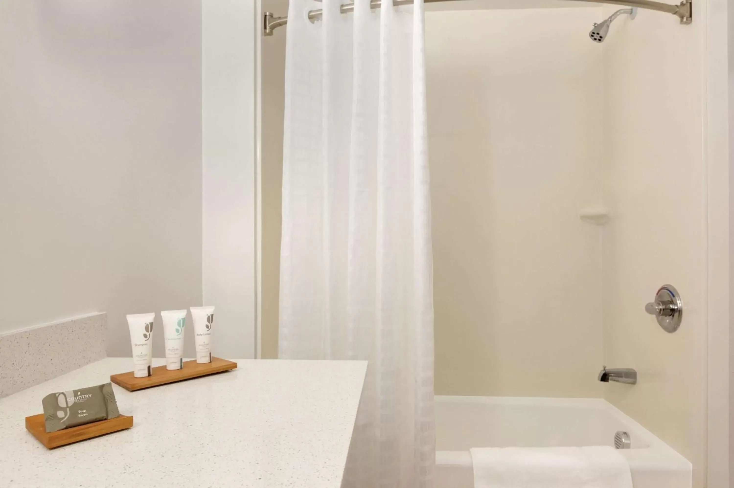 One-Bedroom Queen Suite - Non-Smoking in Country Inn & Suites by Radisson, Manteno, IL One-Bedroom Queen Suite - Non-Smoking in Country Inn & Suites by Radisson, Manteno, IL