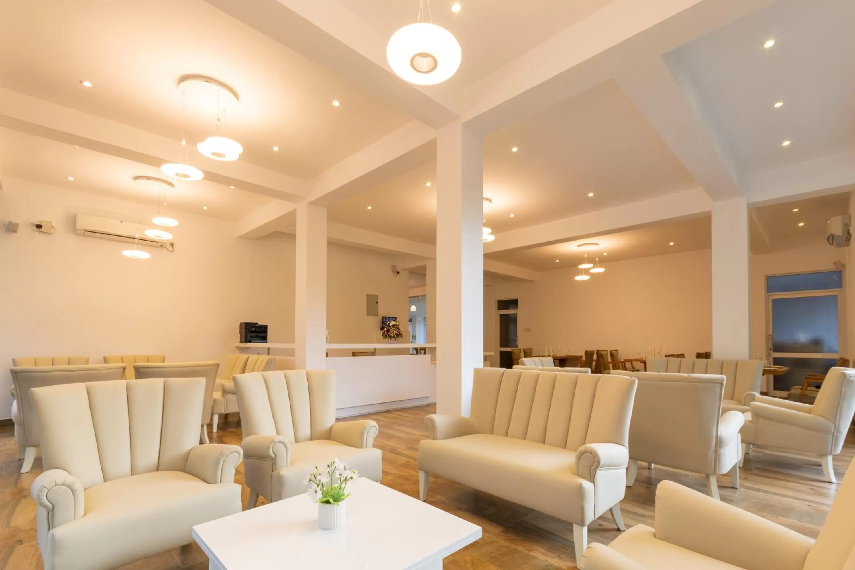 Lobby or reception in Waters Spring