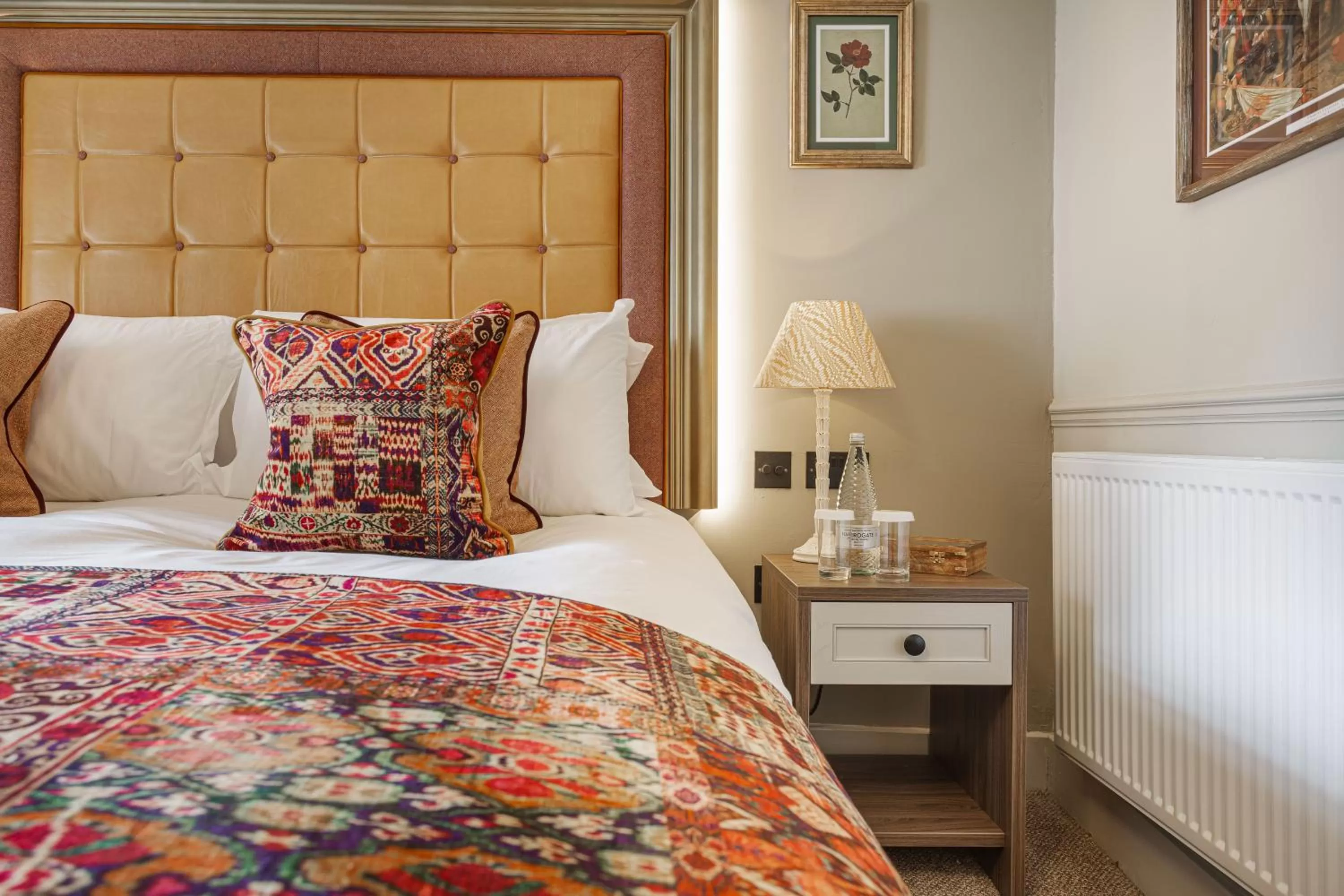 Bed in The George Hotel, Amesbury, Wiltshire - The Coaching Inn Group