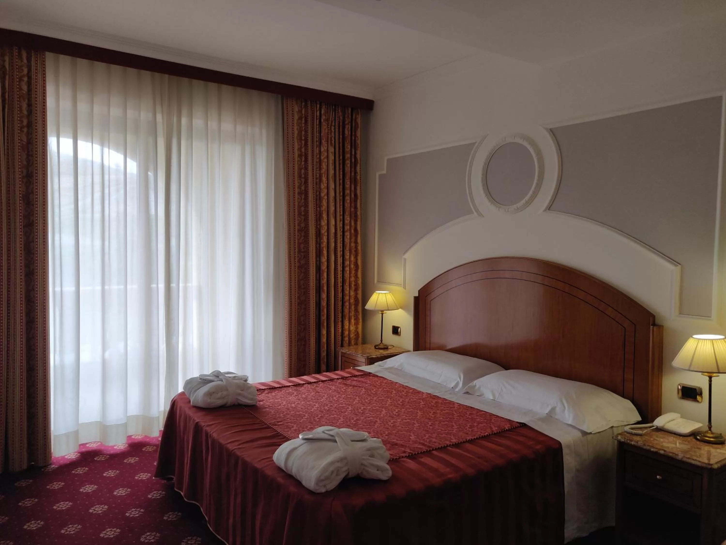 Bedroom, Bed in Parco dei Principi Hotel - Wedding & Events