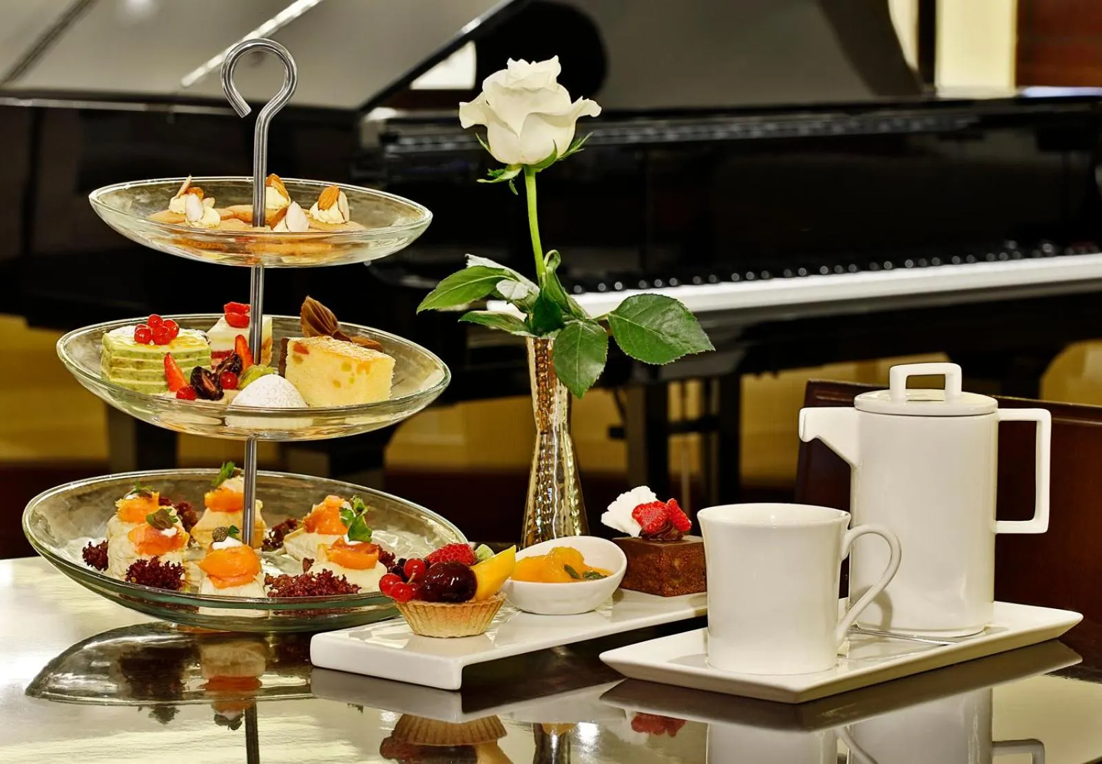 Decorative detail in City Seasons Hotel & Suites Muscat